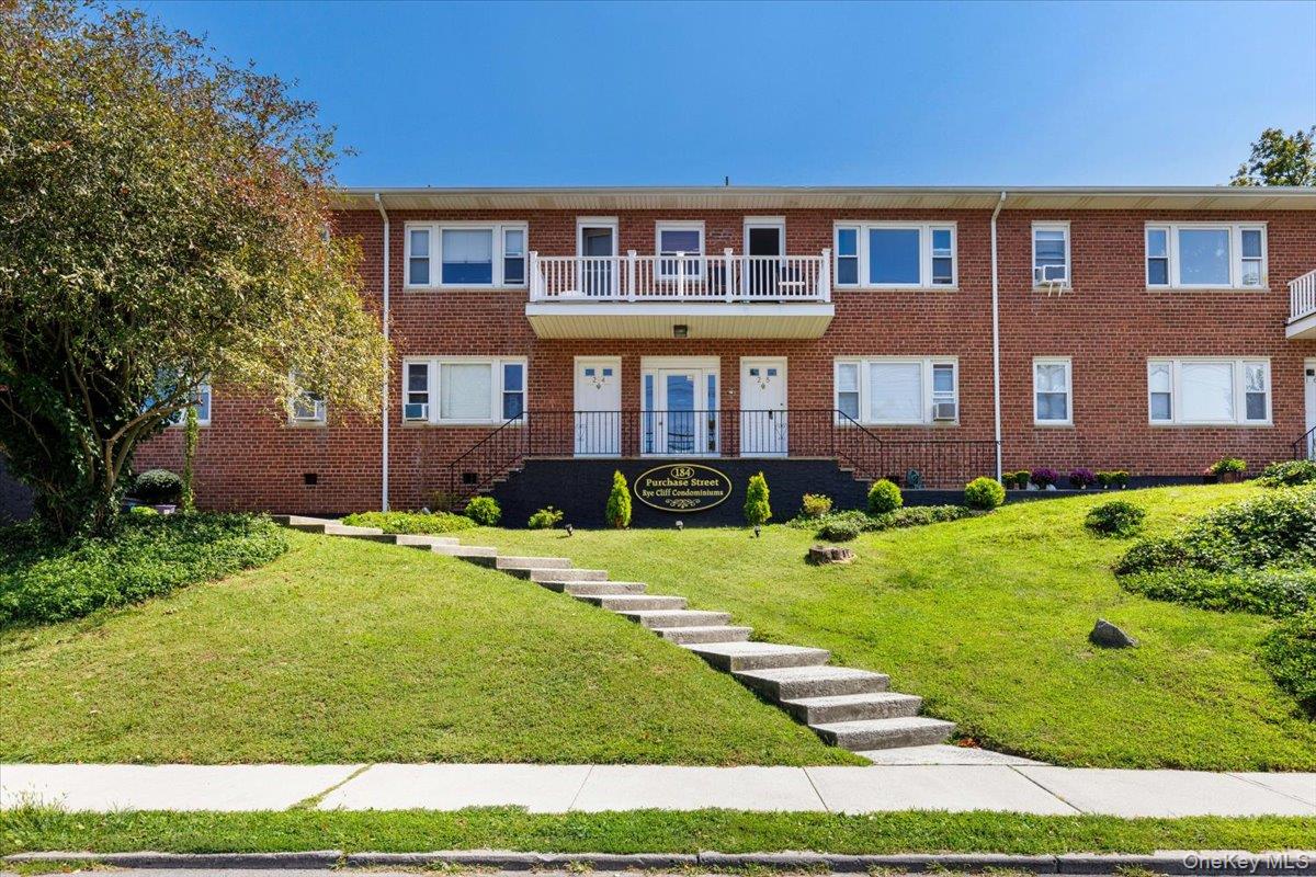 #1 photo, 184 Purchase Street, Rye , NY 10580