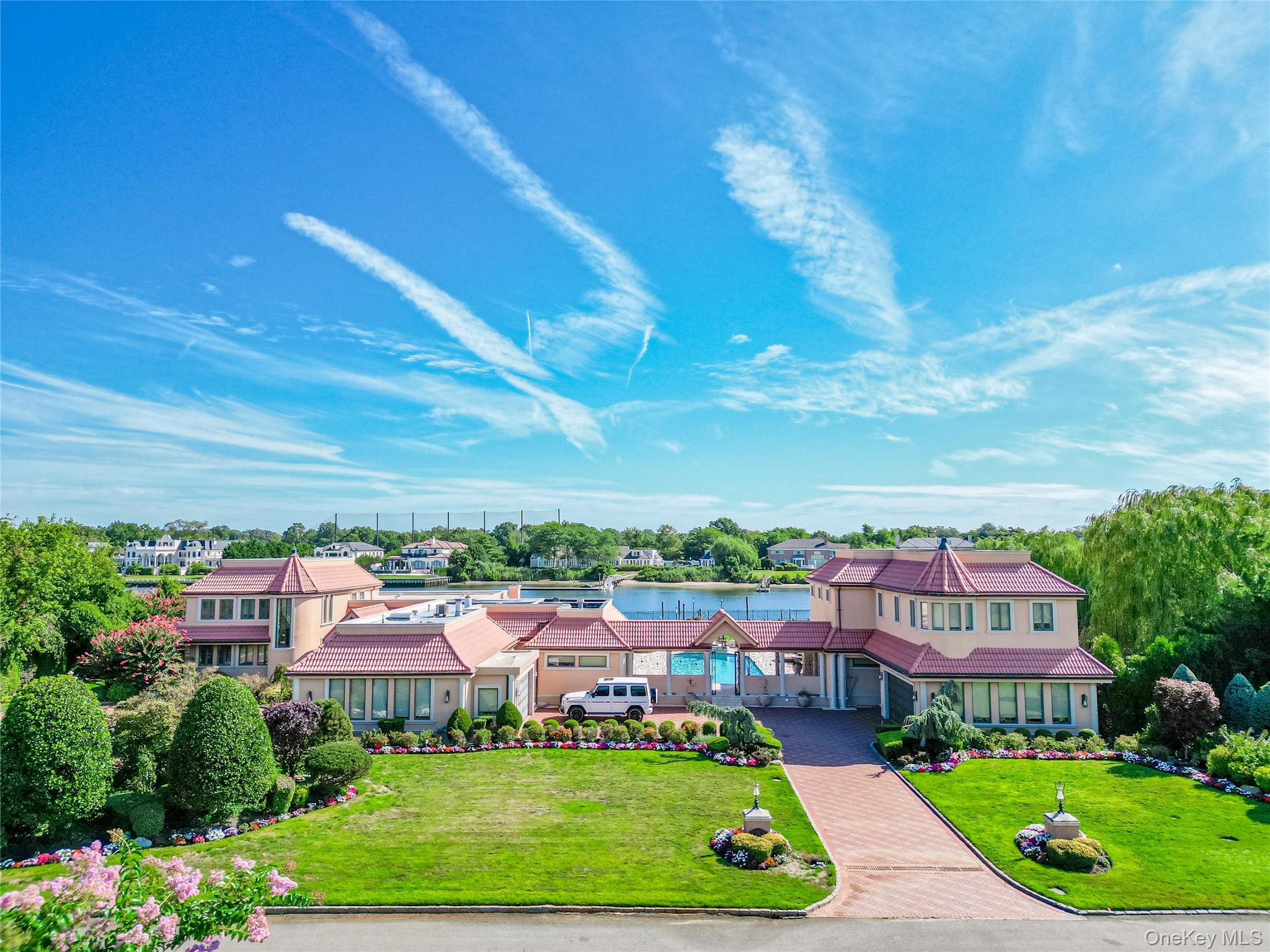 #2 photo, 30 Heron Drive, ナッソー郡 Hewlett Bay Park , NY 11557