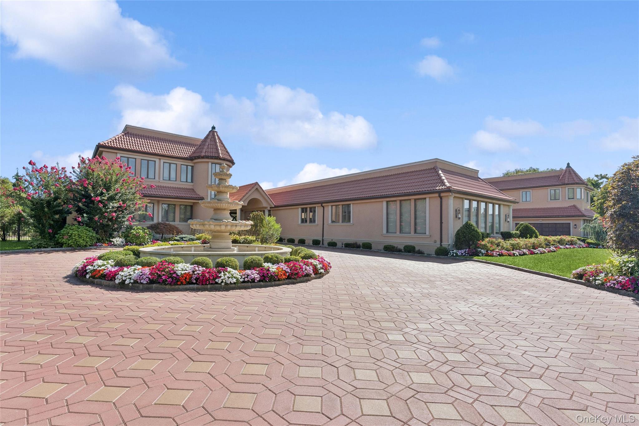 #3 photo, 30 Heron Drive, ナッソー郡 Hewlett Bay Park , NY 11557