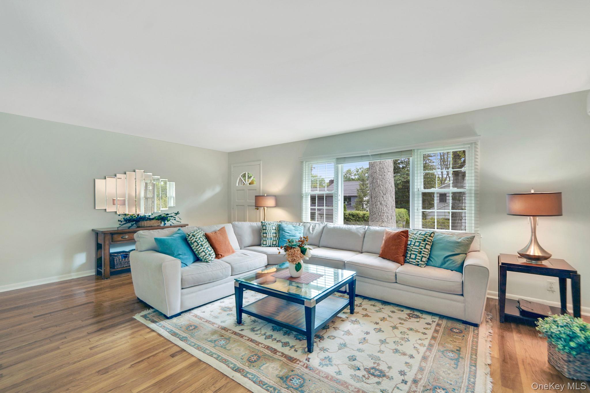 #5 photo, 1 Ann Place, ナッソー郡 Port Washington , NY 11050