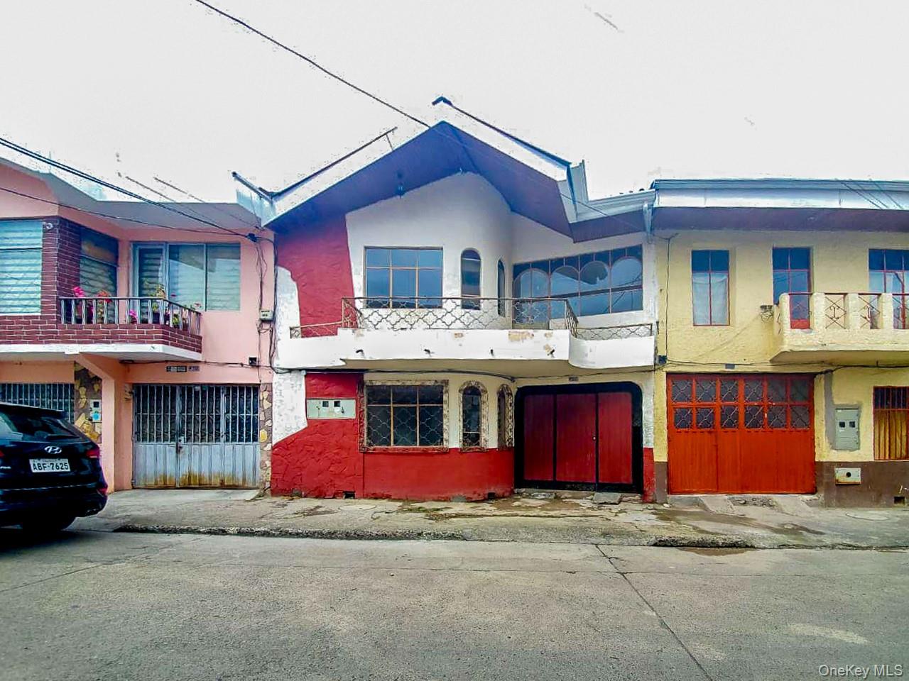 #1 photo, 271 C. Escultor Ayabaca, Cuenca, Ecuador, Other ,  010208