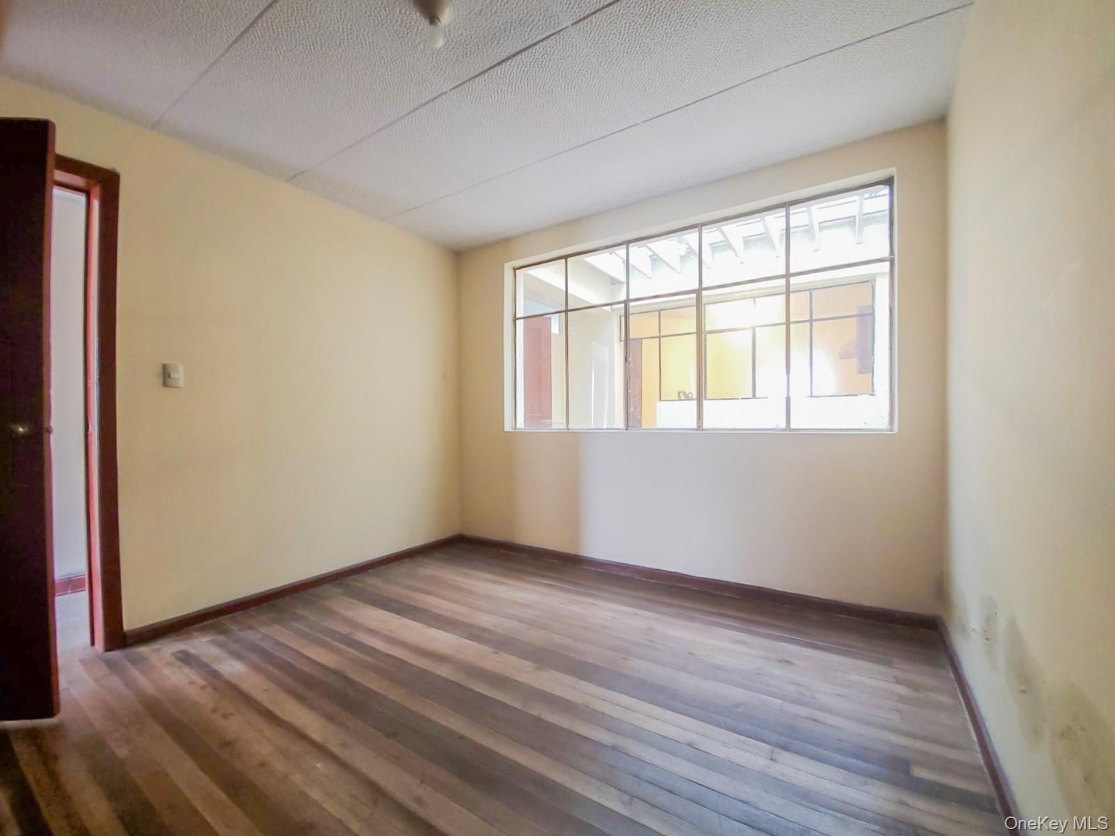 #11 photo, 271 C. Escultor Ayabaca, Cuenca, Ecuador, Other ,  010208