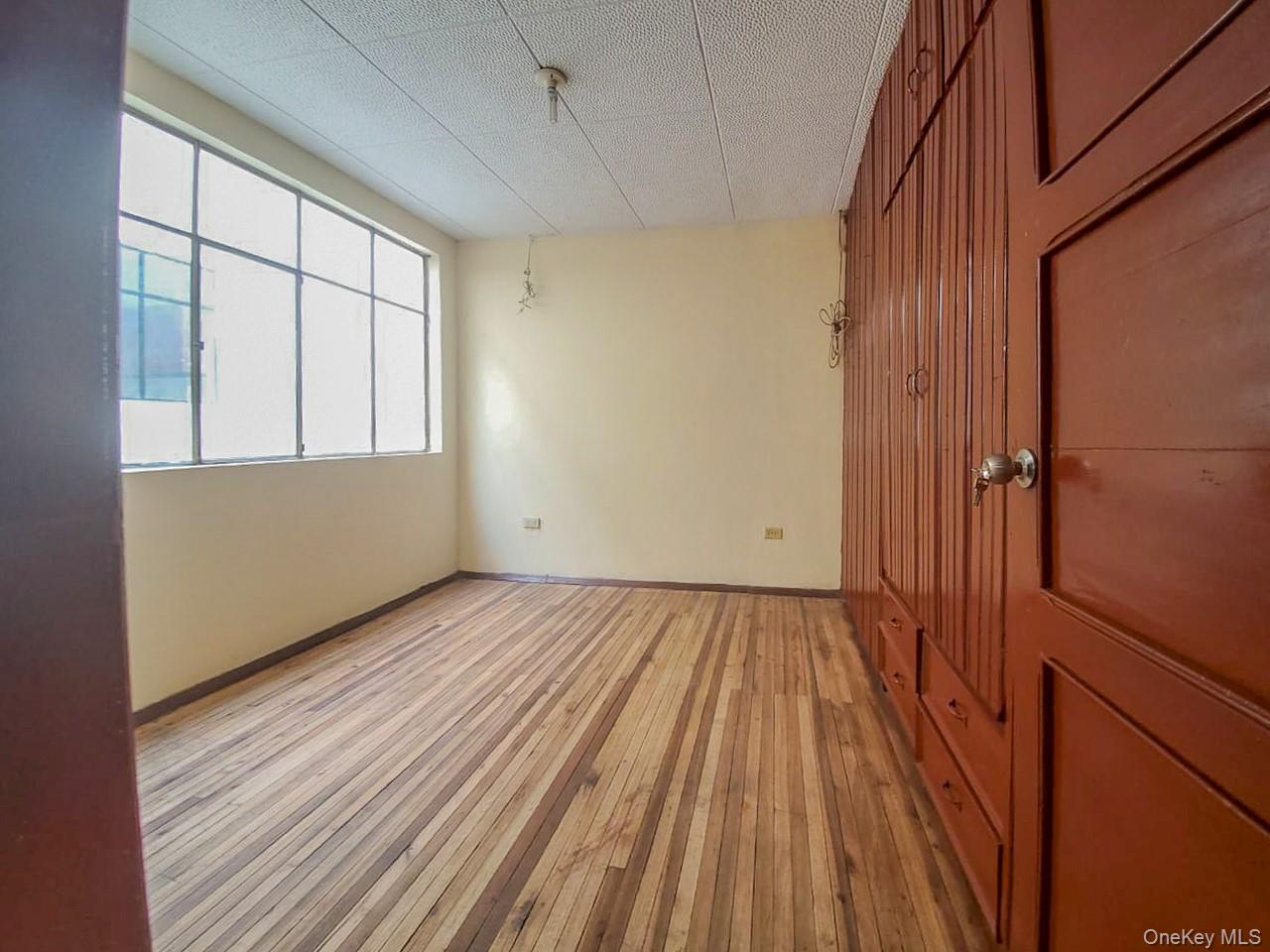 #15 photo, 271 C. Escultor Ayabaca, Cuenca, Ecuador, Other ,  010208