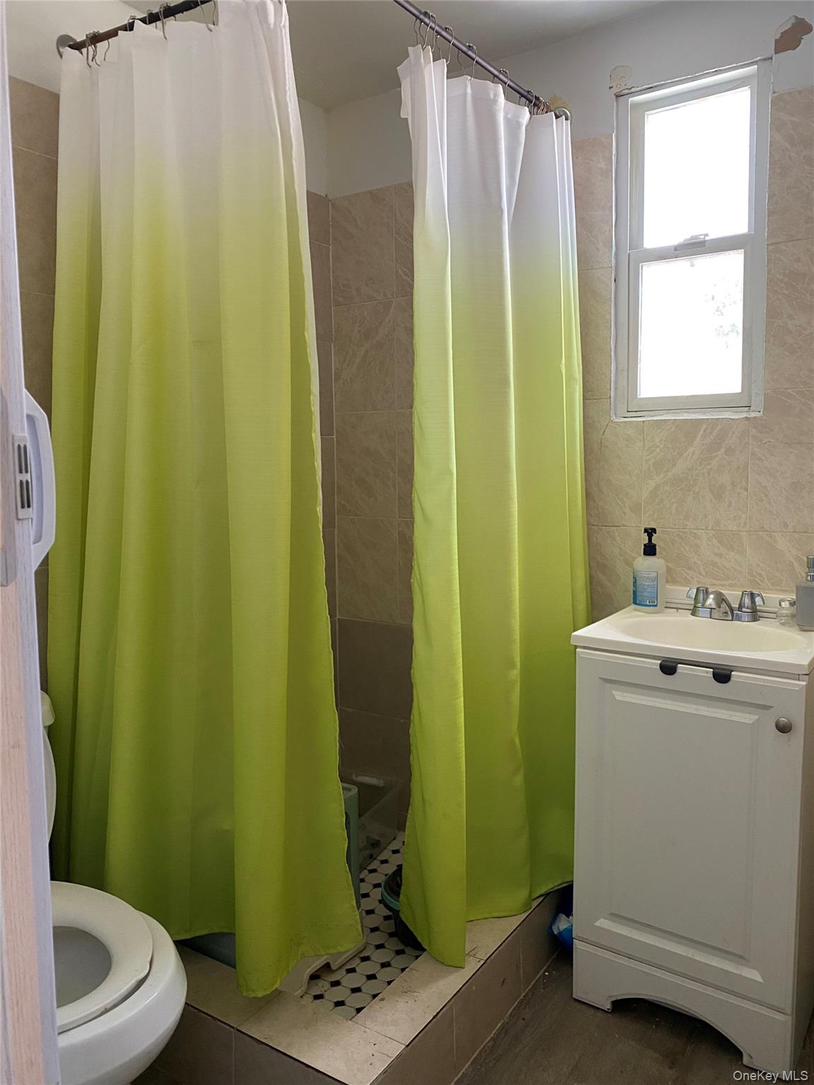 #10 photo, 21 Adler Place, ブルックリン区 Brooklyn , NY 11208