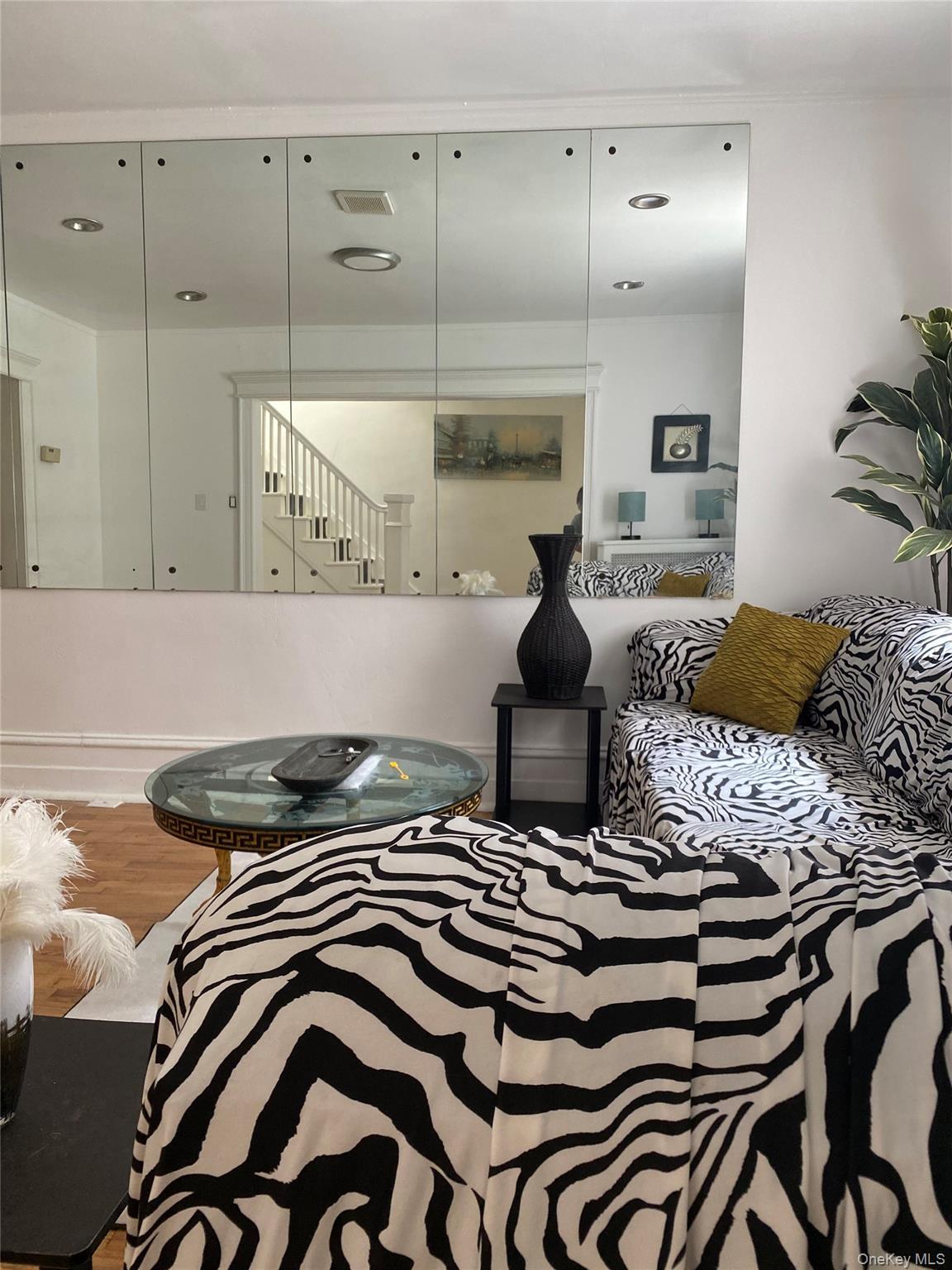 #4 photo, 21 Adler Place, ブルックリン区 Brooklyn , NY 11208