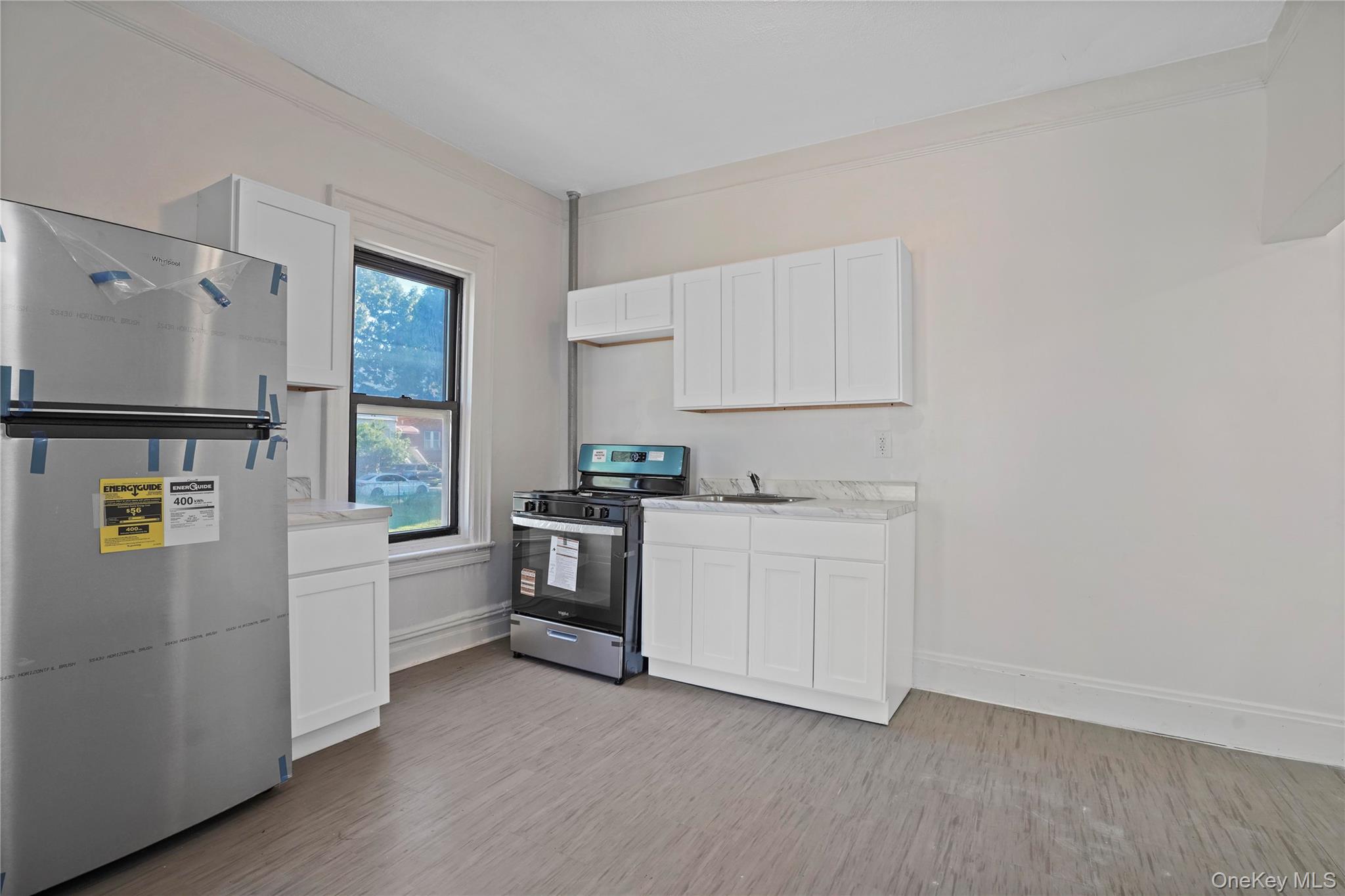 #5 photo, 909 Castle Hill Avenue, Bronx , NY 10473