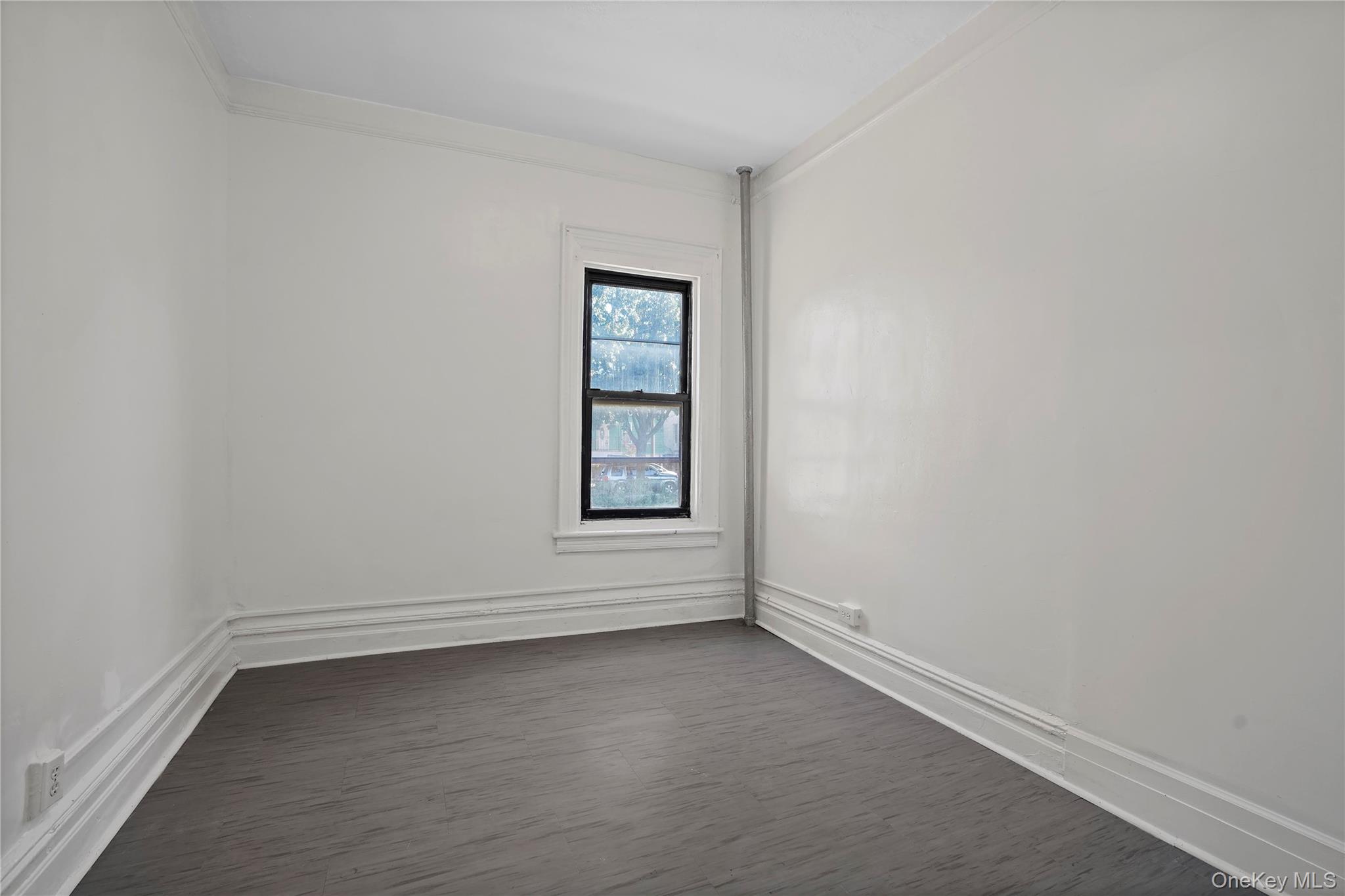 #9 photo, 909 Castle Hill Avenue, Bronx , NY 10473