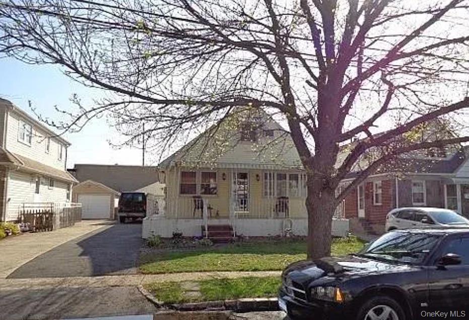 #1 photo, 106 N 7 Street, ナッソー郡 New Hyde Park , NY 11040