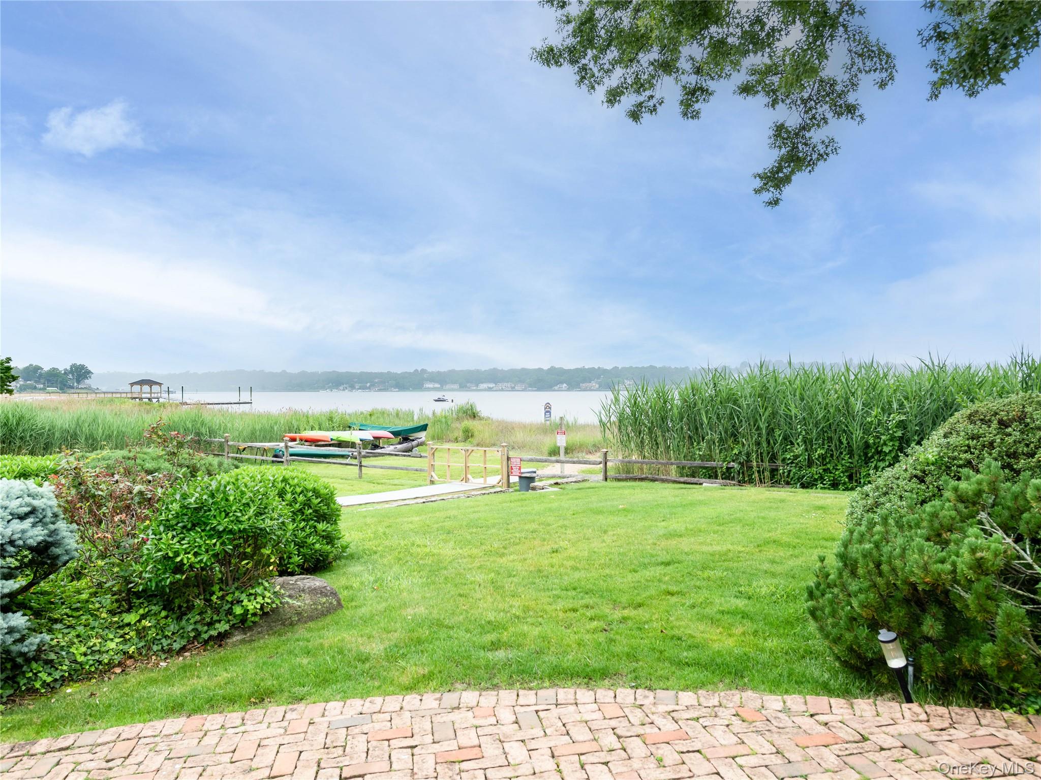 #20 photo, 21 Secor Drive, Port Washington , NY 11050