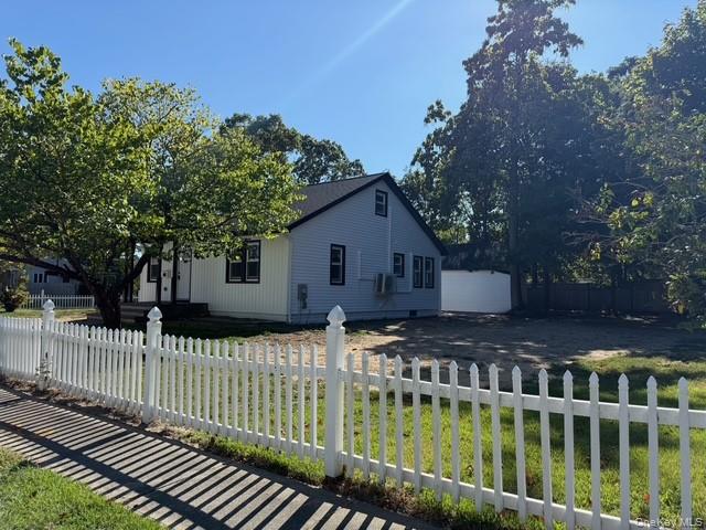 #16 photo, 64 Highland Avenue, サフォーク郡 Patchogue , NY 11772