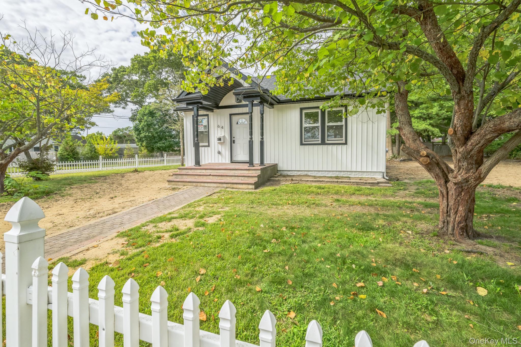 #2 photo, 64 Highland Avenue, サフォーク郡 Patchogue , NY 11772