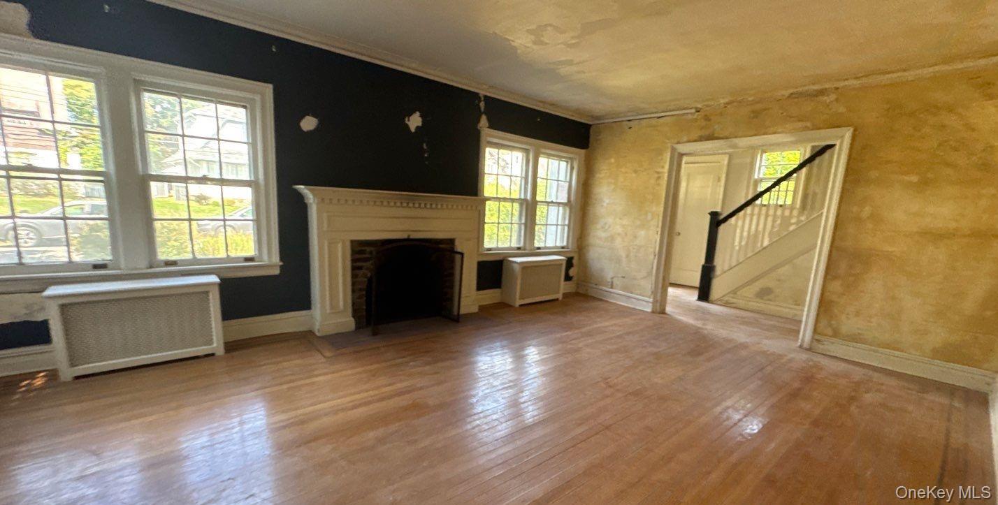 #4 photo, 42 Stratford Road, Scarsdale , NY 10583