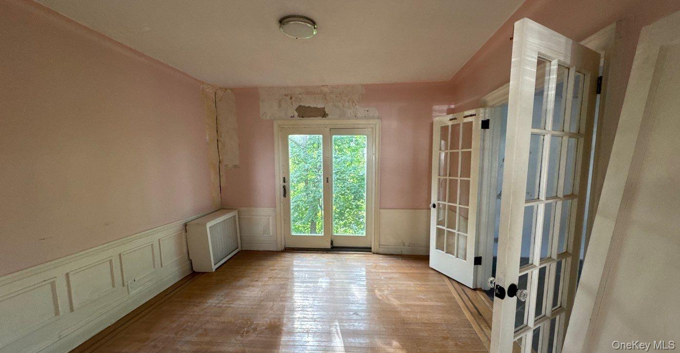 #6 photo, 42 Stratford Road, Scarsdale , NY 10583