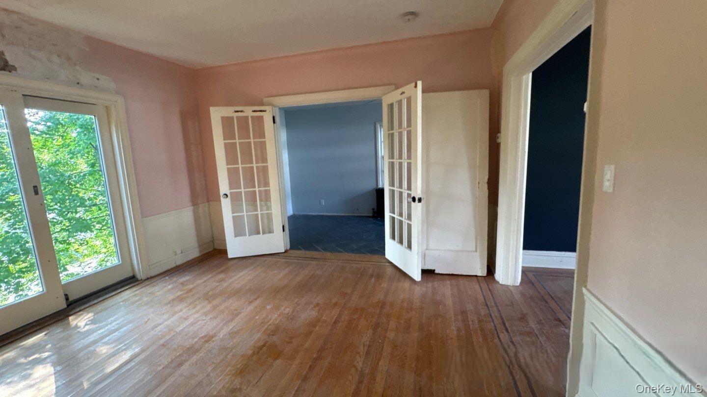 #8 photo, 42 Stratford Road, Scarsdale , NY 10583