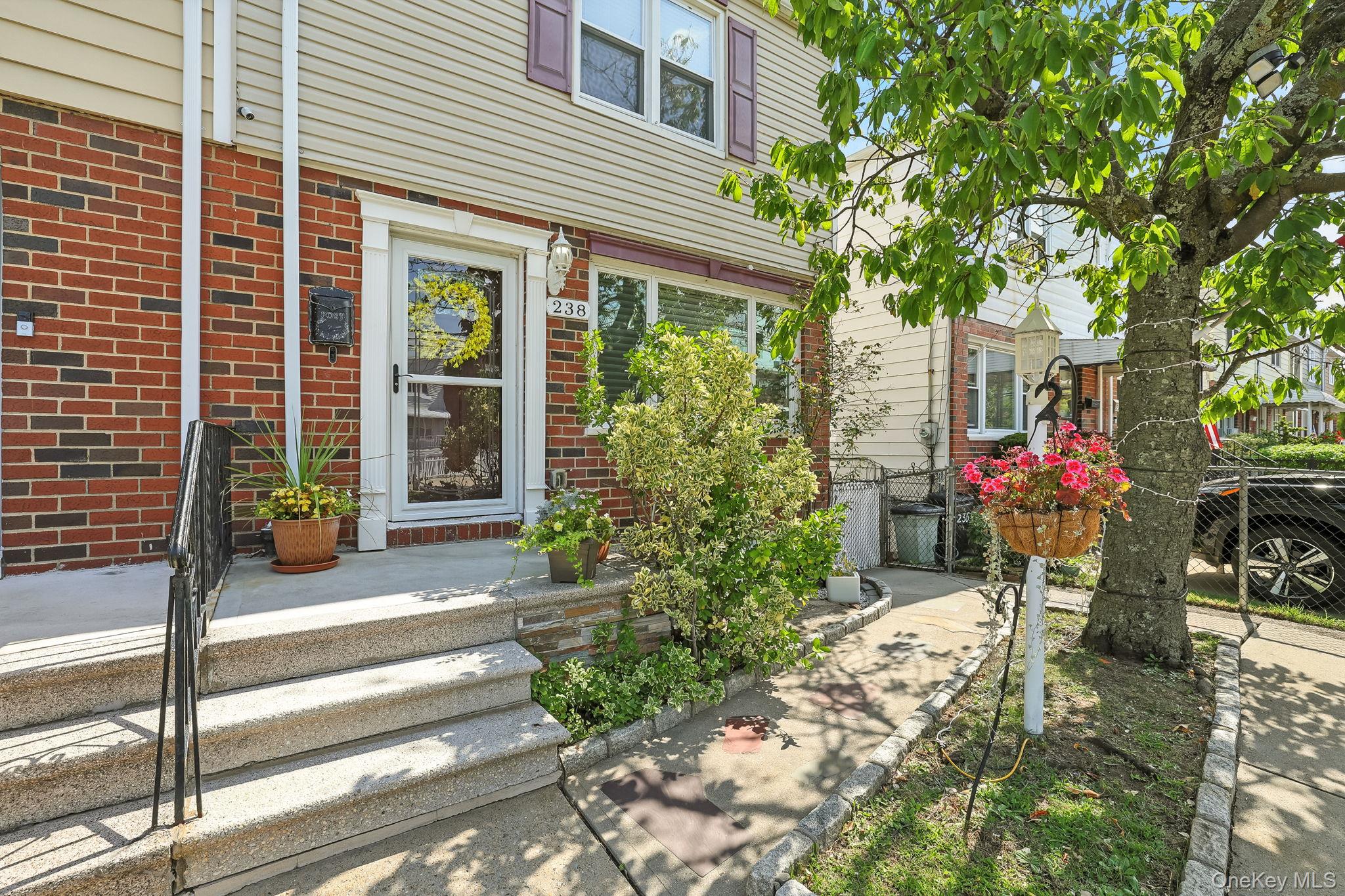 #2 photo, 238 Swinton Avenue, ブロンクス区 Bronx , NY 10465