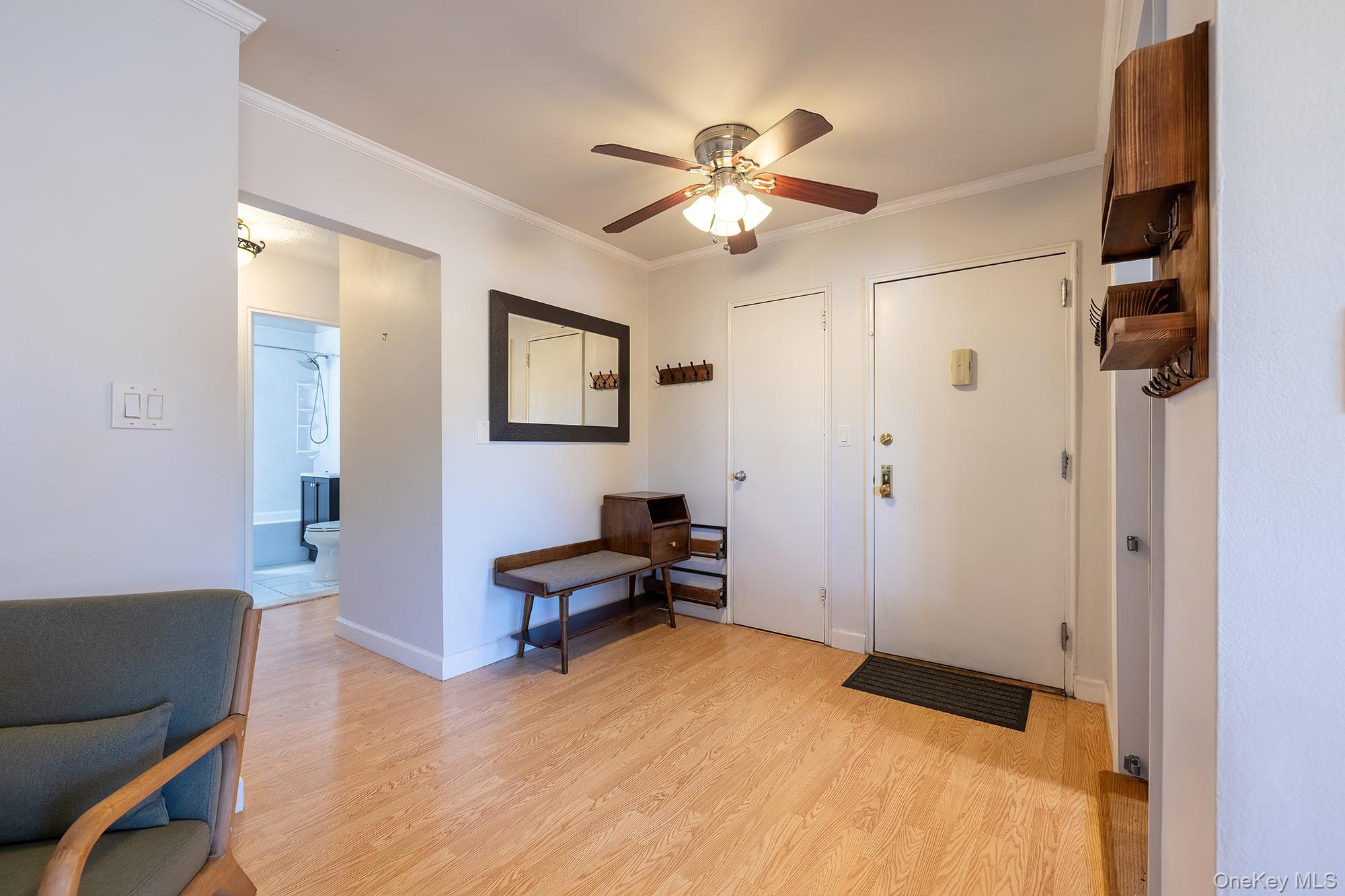 #10 photo, 260 Church, White Plains , NY 10603