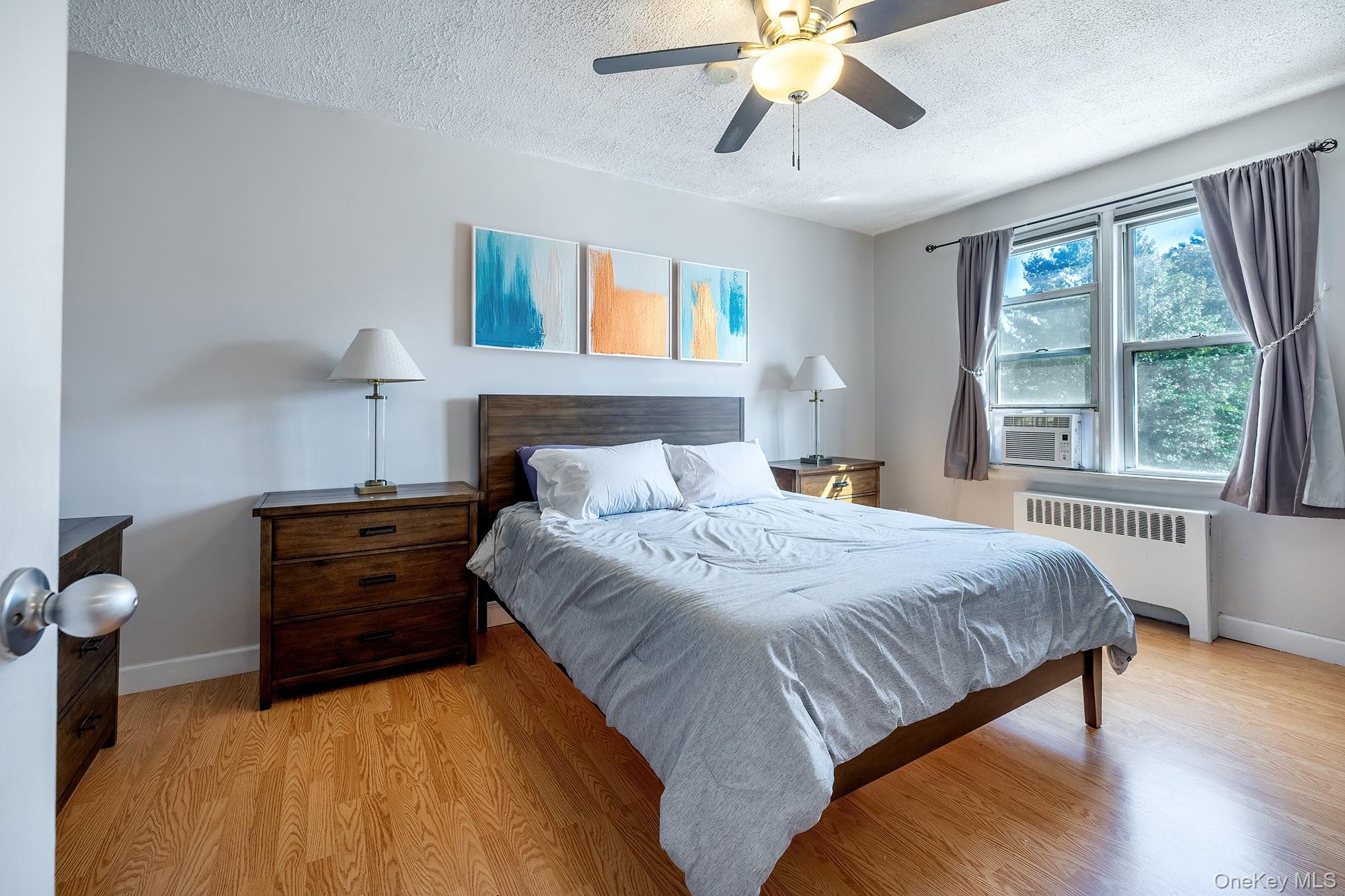 #12 photo, 260 Church, White Plains , NY 10603