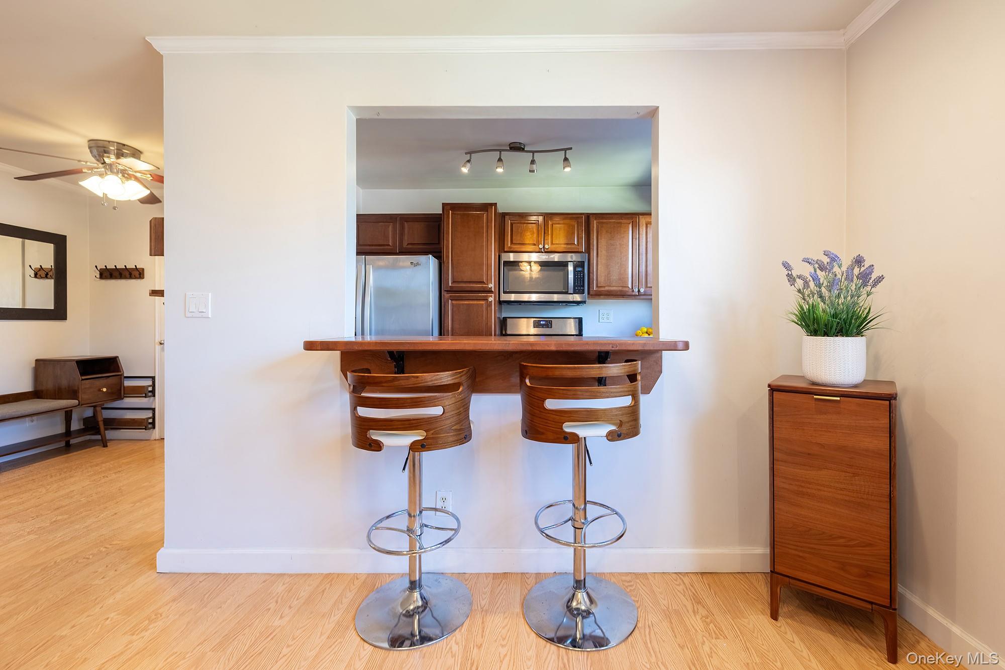 #7 photo, 260 Church, White Plains , NY 10603