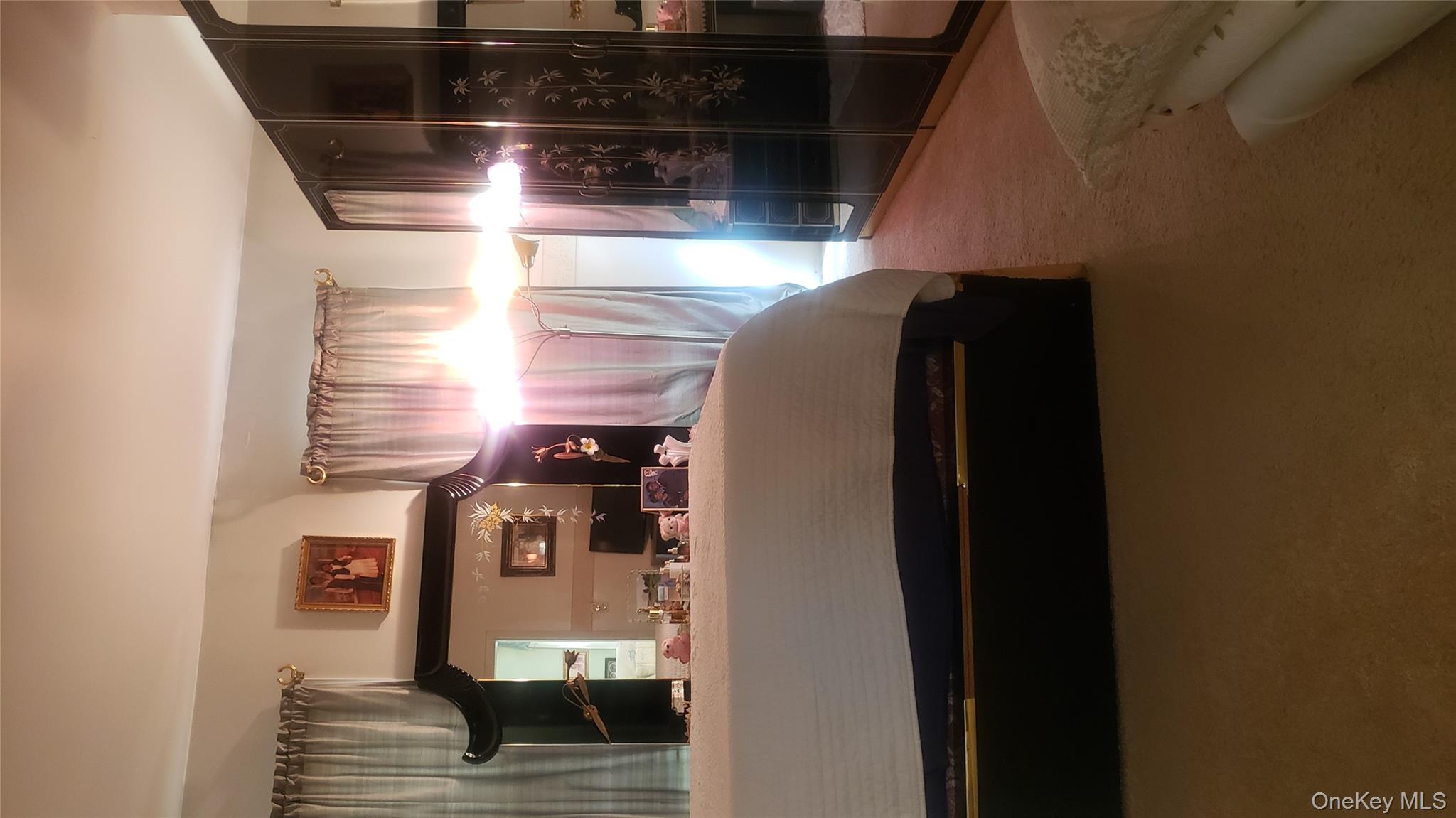 #20 photo, 18 S 11th Avenue, Mount Vernon , NY 10550