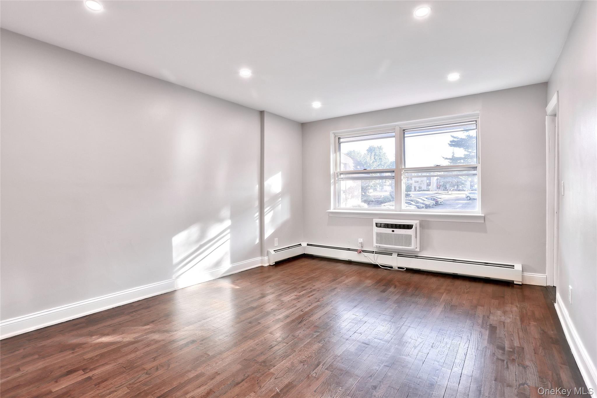 #11 photo, 200 Kearsing Parkway, Monsey , NY 10952