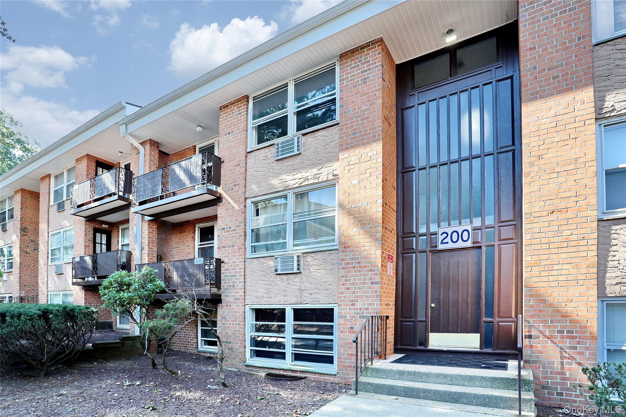 #3 photo, 200 Kearsing Parkway, Monsey , NY 10952