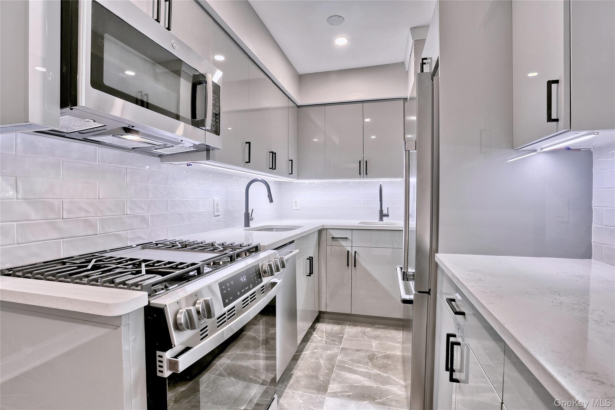 #7 photo, 200 Kearsing Parkway, Monsey , NY 10952