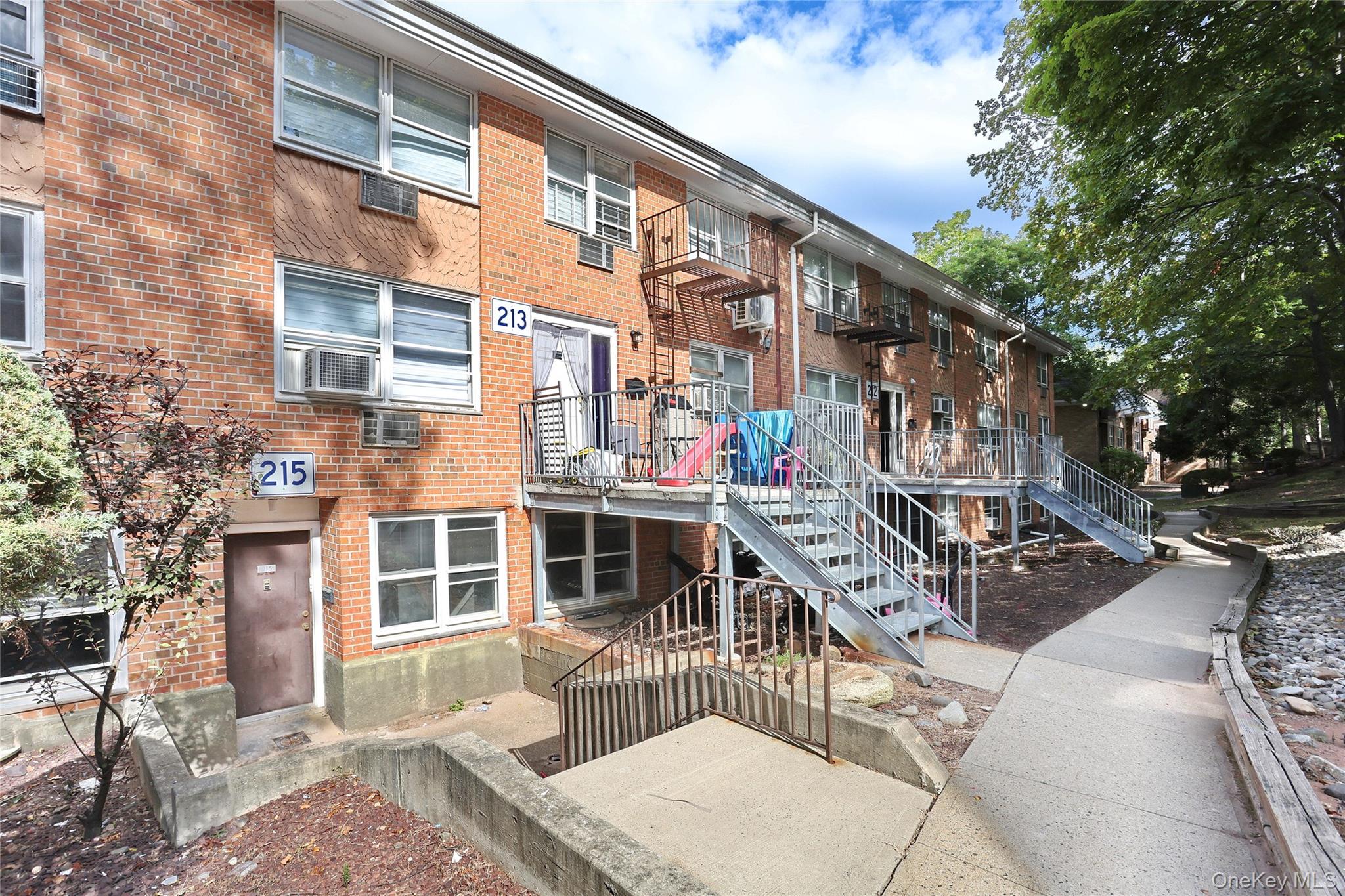 #1 photo, 215 Kearsing Parkway, Monsey , NY 10952