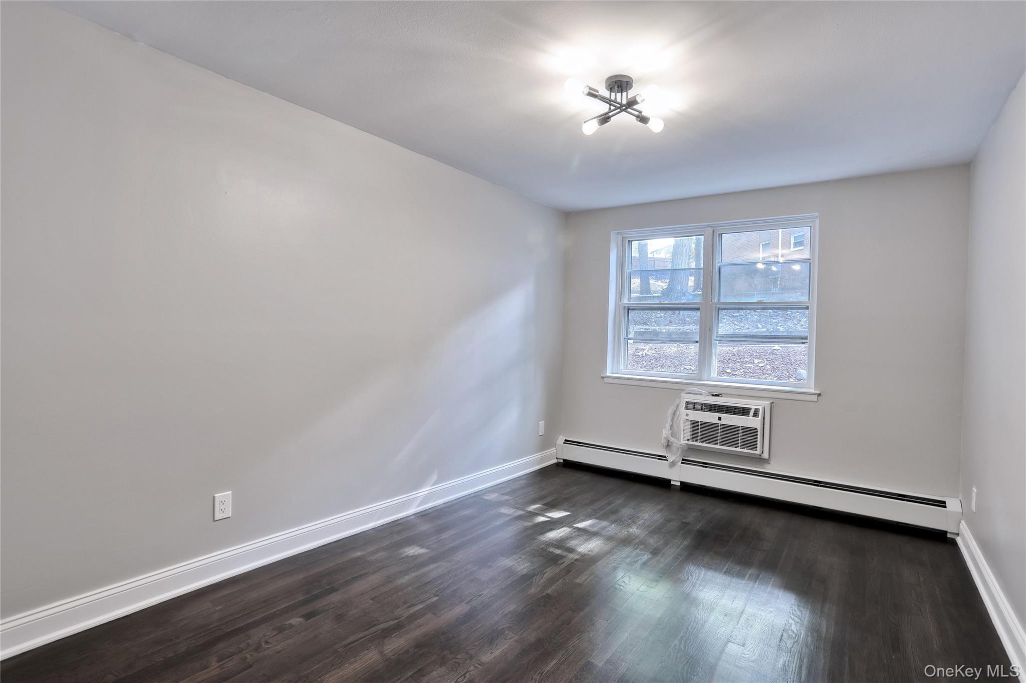 #18 photo, 215 Kearsing Parkway, Monsey , NY 10952