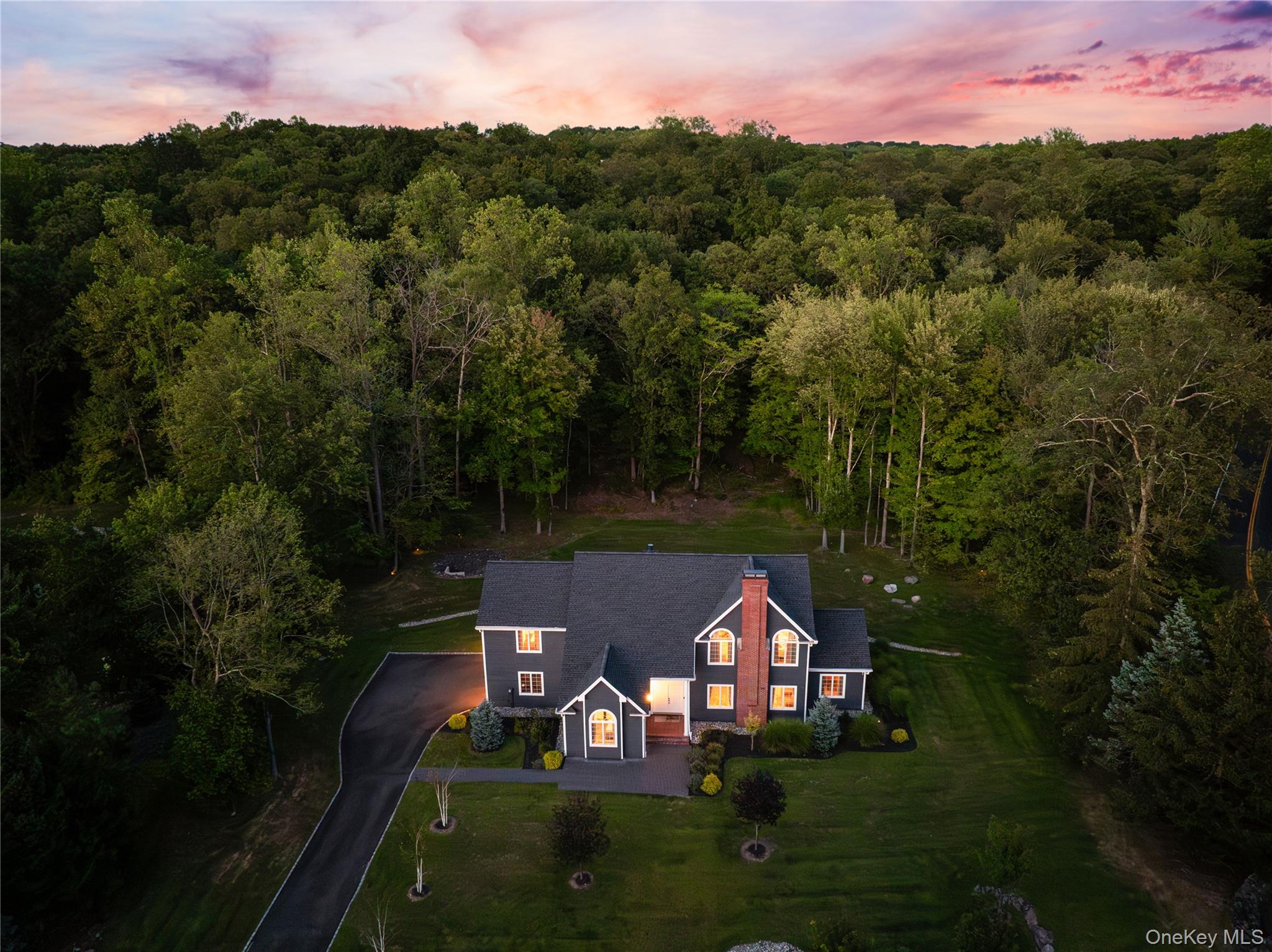 #2 photo, 27 Valenza Lane, Blauvelt , NY 10913