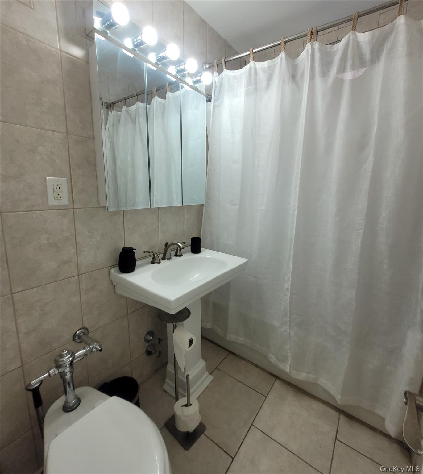 #13 photo, 365 Bronx River Road, Yonkers , NY 10704