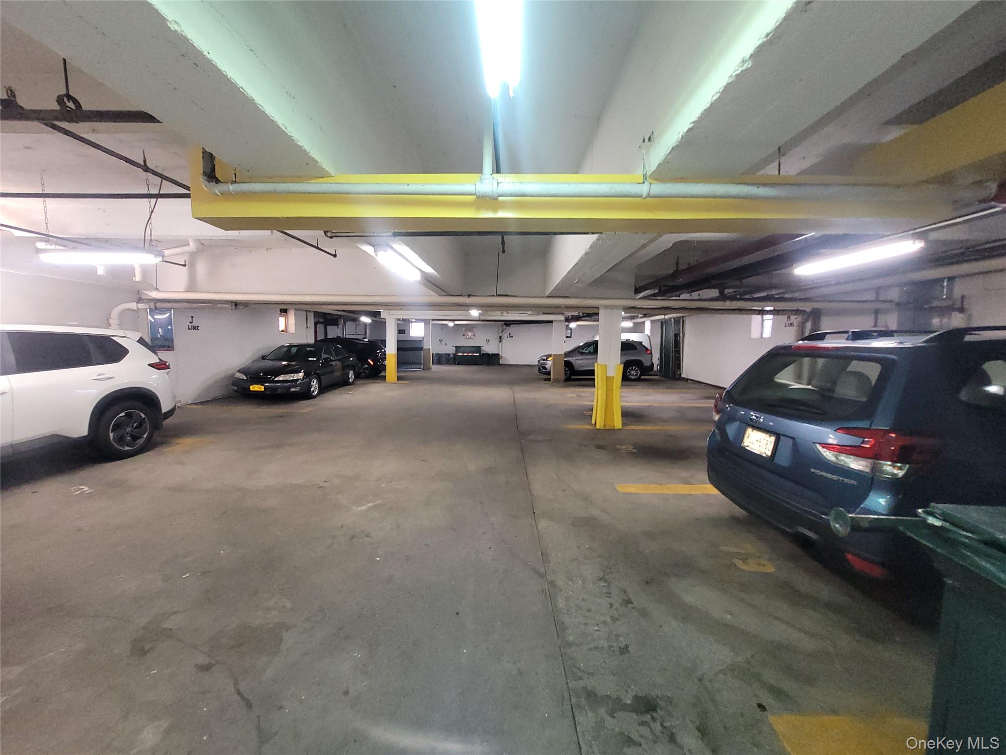 #19 photo, 365 Bronx River Road, Yonkers , NY 10704