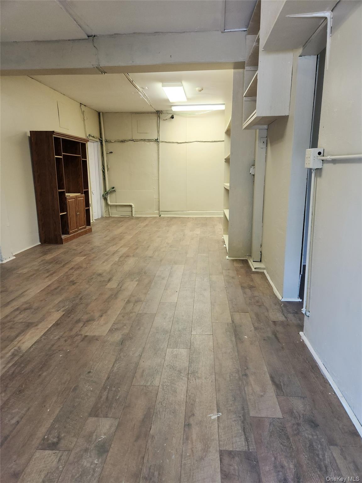 #2 photo, 547 Violet Avenue, Hyde Park , NY 12538