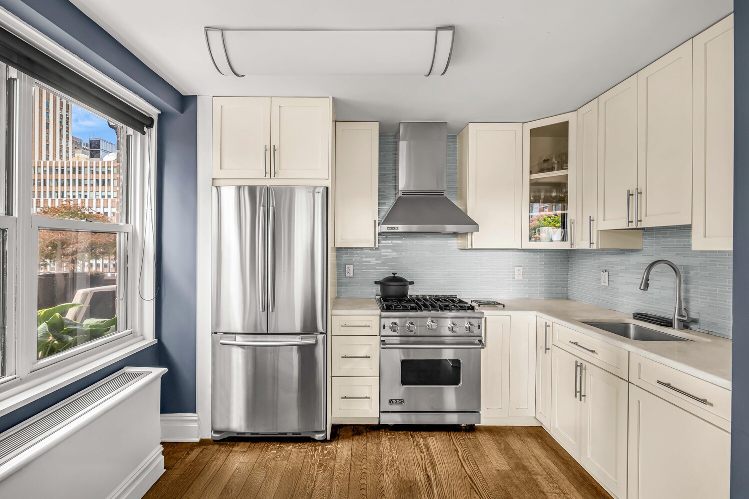 #8 photo, 305 E 40TH Street, マンハッタン Murray Hill , NY 10016