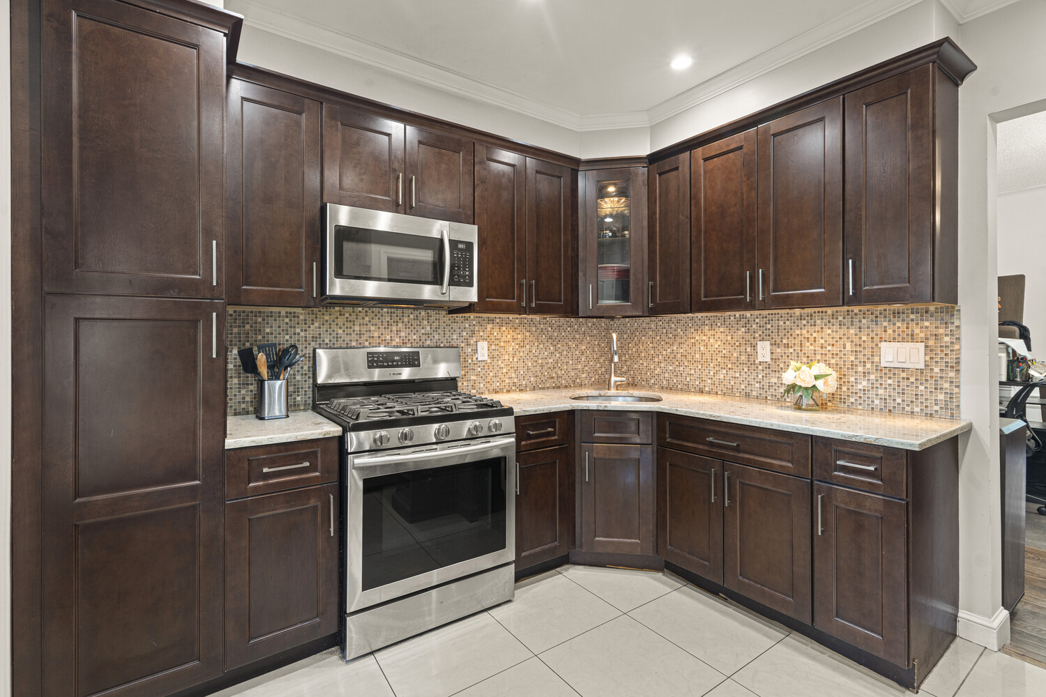 #4 photo, 1631 NEW YORK Avenue, ブルックリン区 East Flatbush , NY 11210