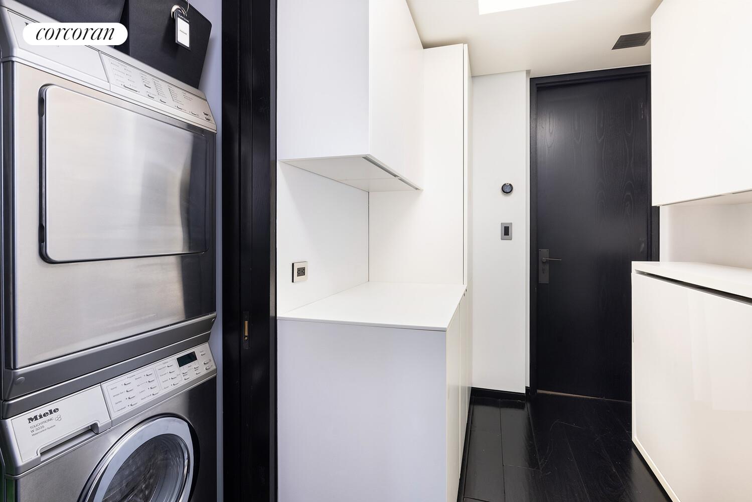 #16 photo, 279 CENTRAL Park W, マンハッタン Upper West Side , NY 10024