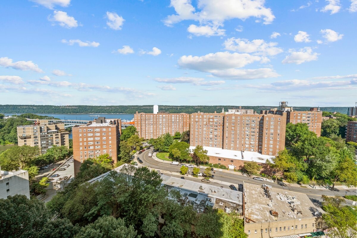#19 photo, 555 KAPPOCK Street, ブロンクス区 Spuyten Duyvil , NY 10463