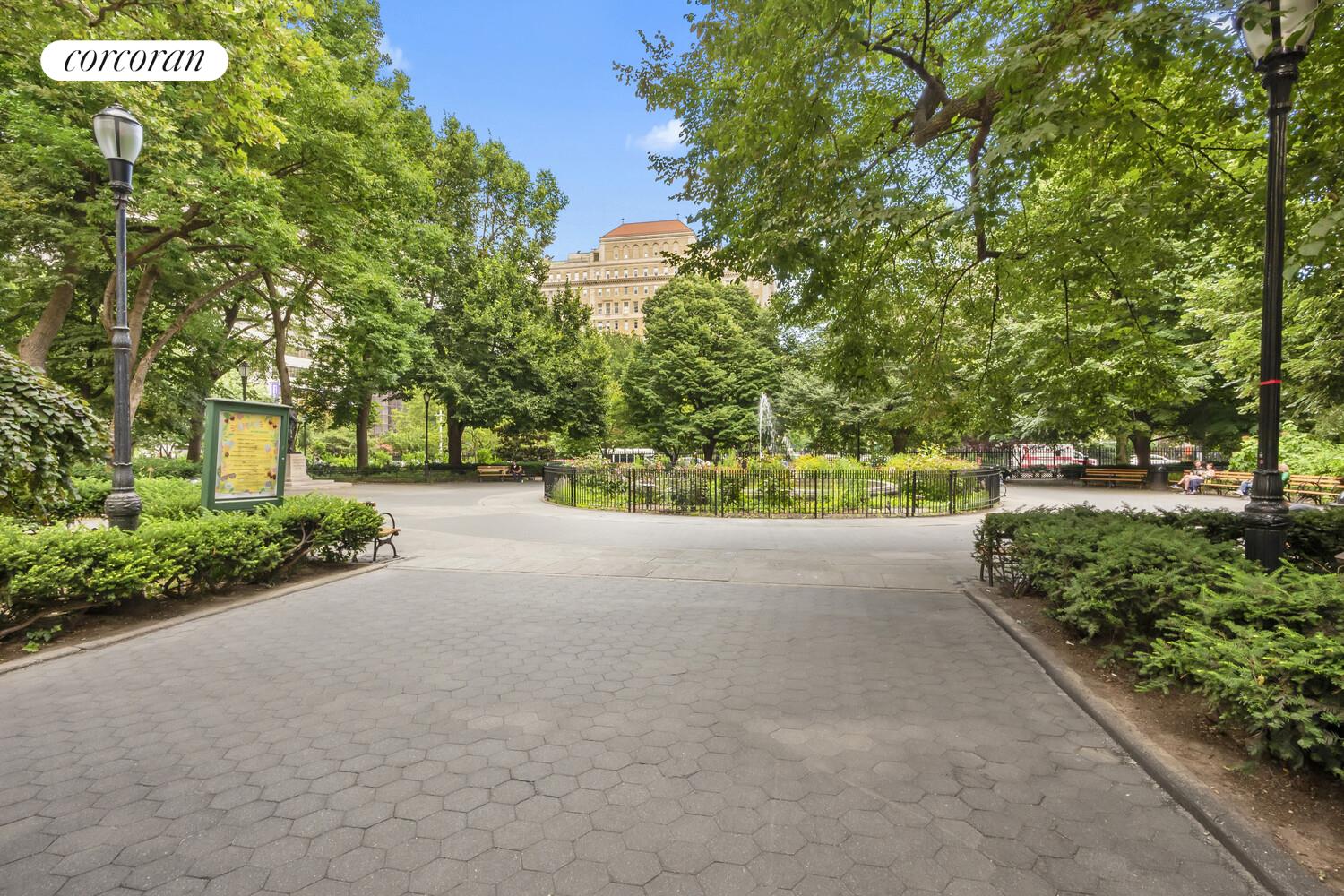 #9 photo, 215 E 17TH Street, マンハッタン Gramercy Park , NY 10003