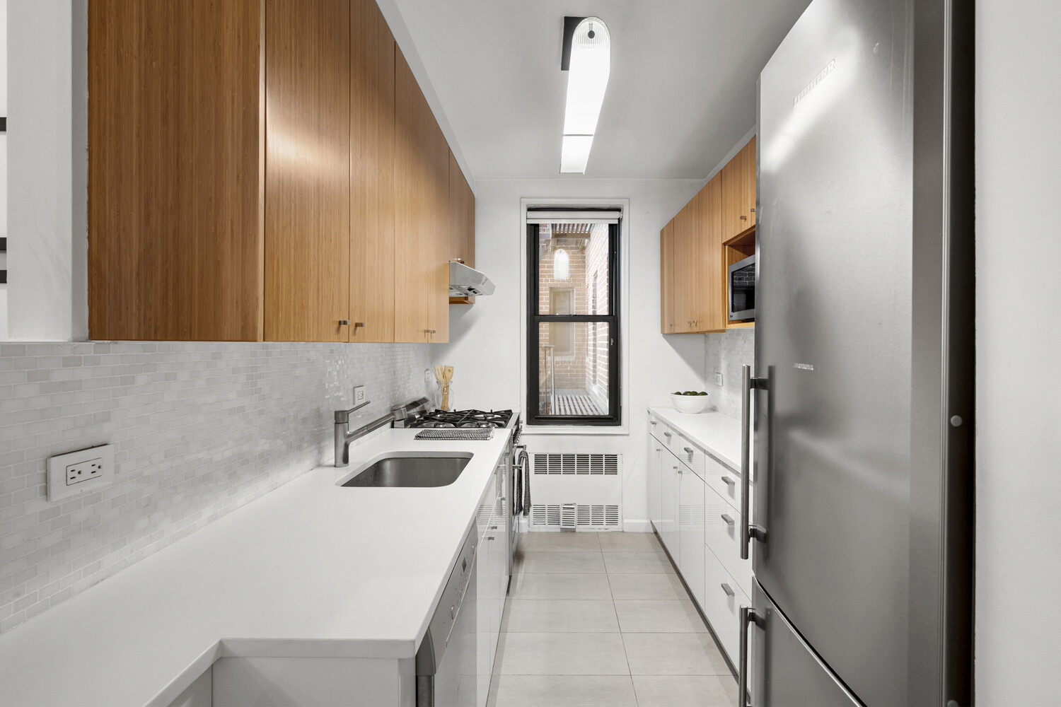 #12 photo, 100 W 12TH Street, Greenwich Village , NY 10011