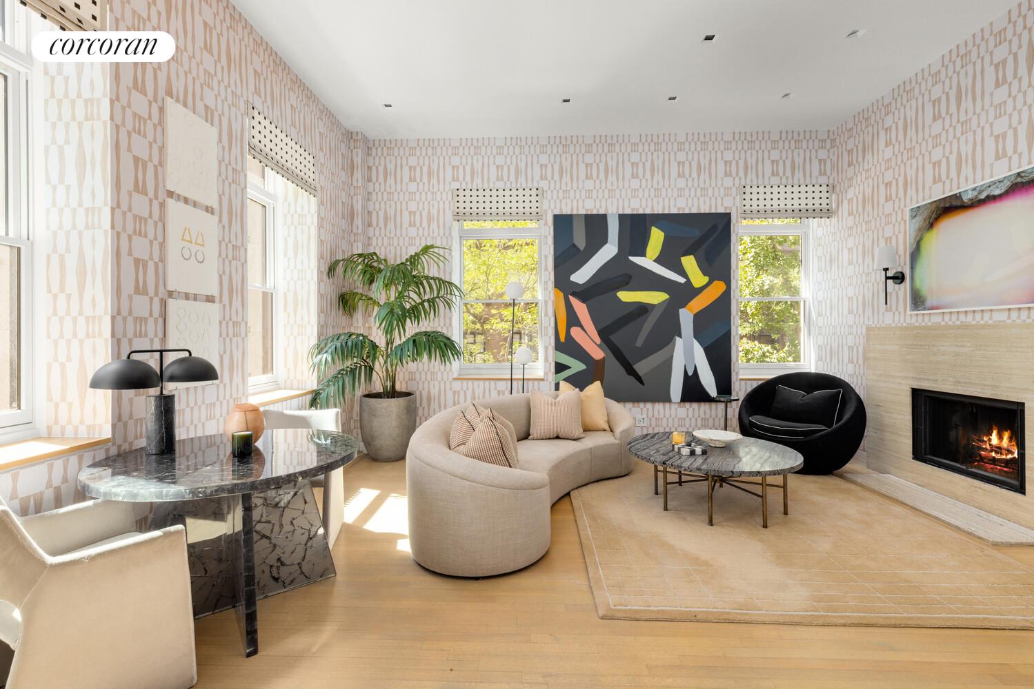 #1 photo, 7 GRAMERCY Park W, मैनहटन Gramercy Park , NY 10003