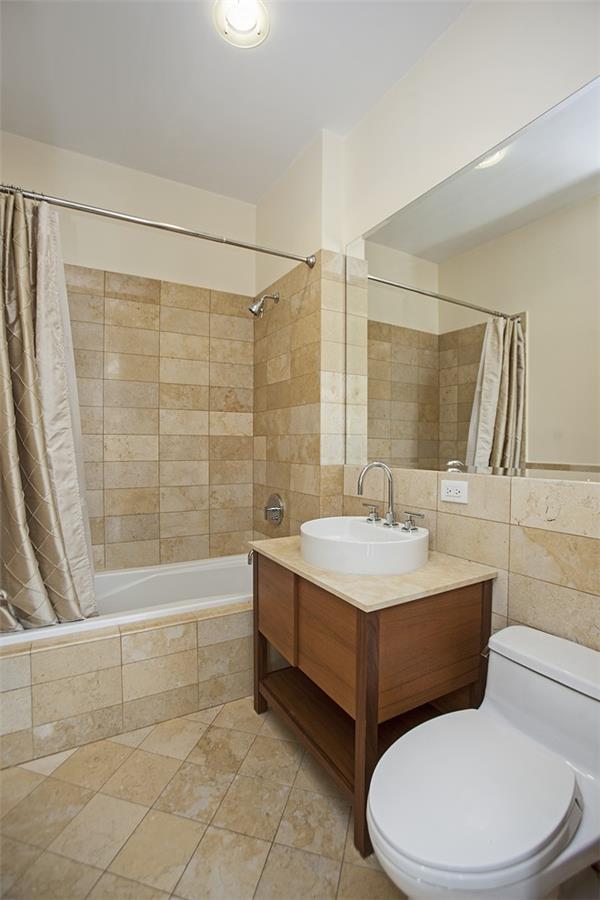 #10 photo, 250 E 49th Street, マンハッタン Turtle Bay , NY 10017