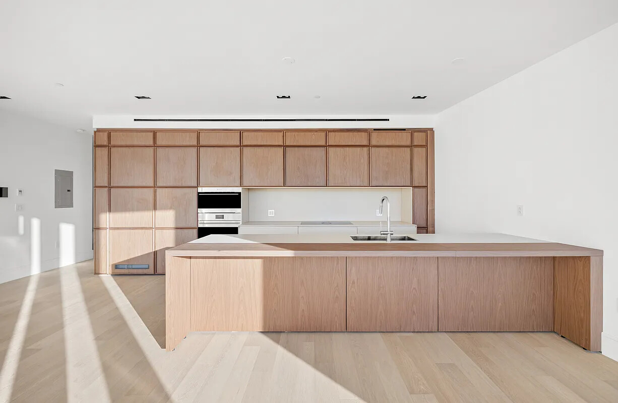 #6 photo, 28 HERBERT Street, Williamsburg,North , NY 11222