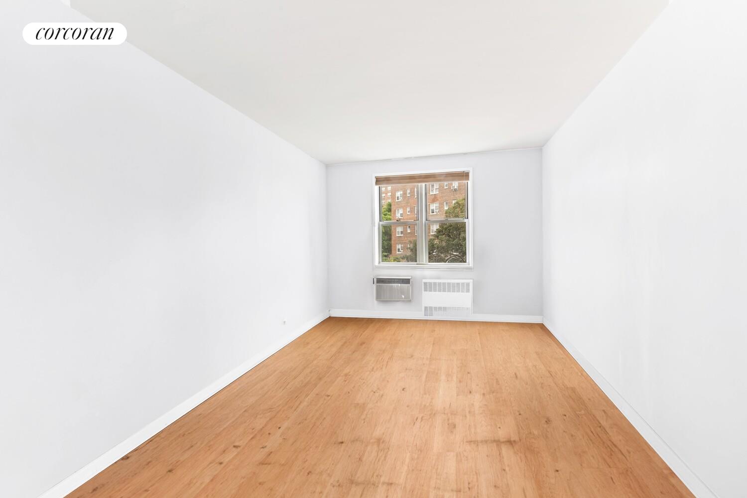 #20 photo, 679 W 239TH Street, ブロンクス区 Central Riverdale , NY 10463