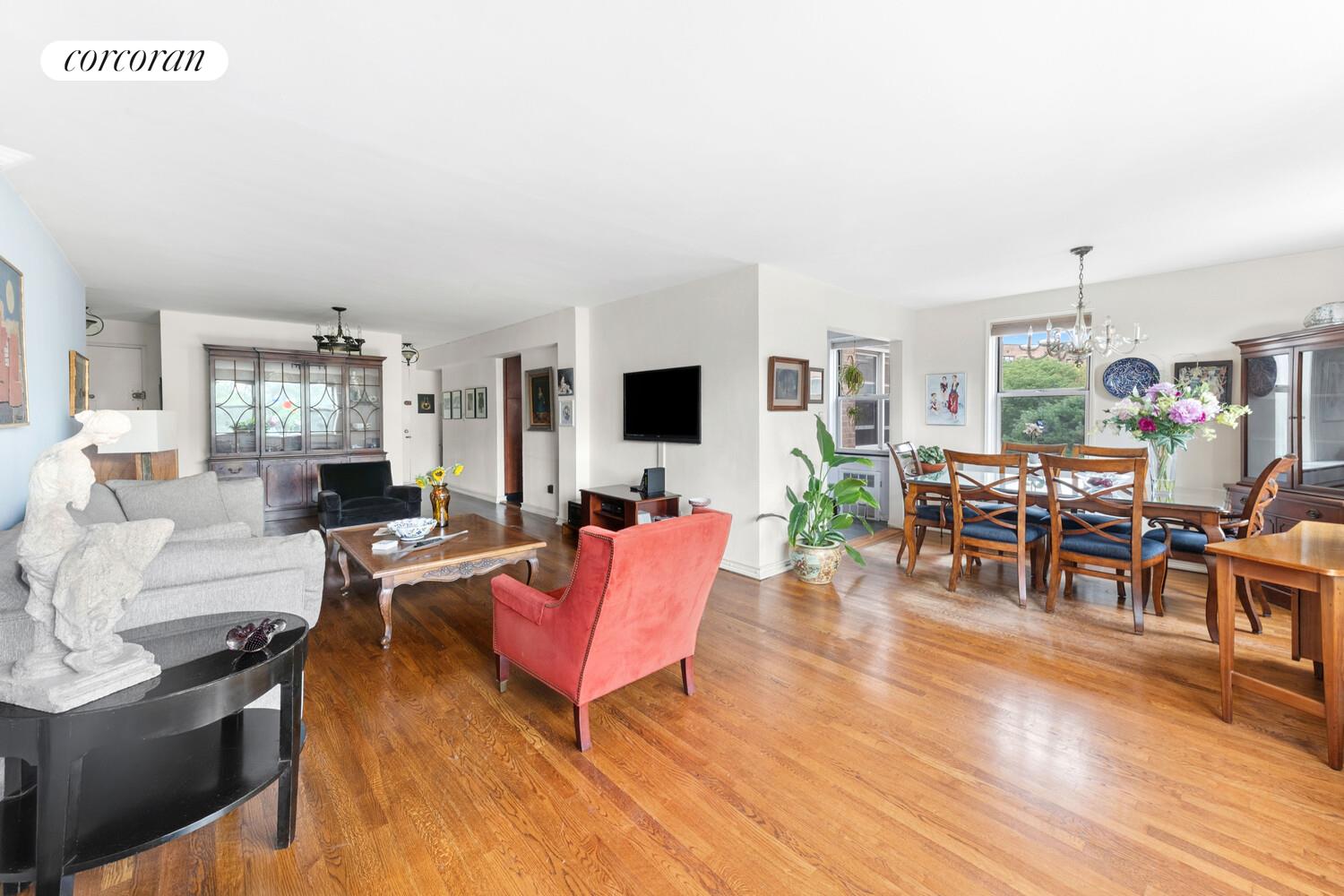 #5 photo, 679 W 239TH Street, ブロンクス区 Central Riverdale , NY 10463