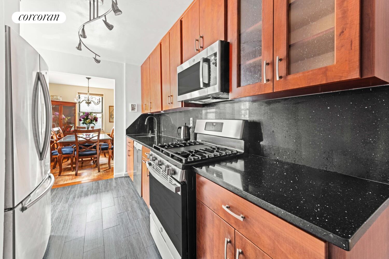 #6 photo, 679 W 239TH Street, ブロンクス区 Central Riverdale , NY 10463