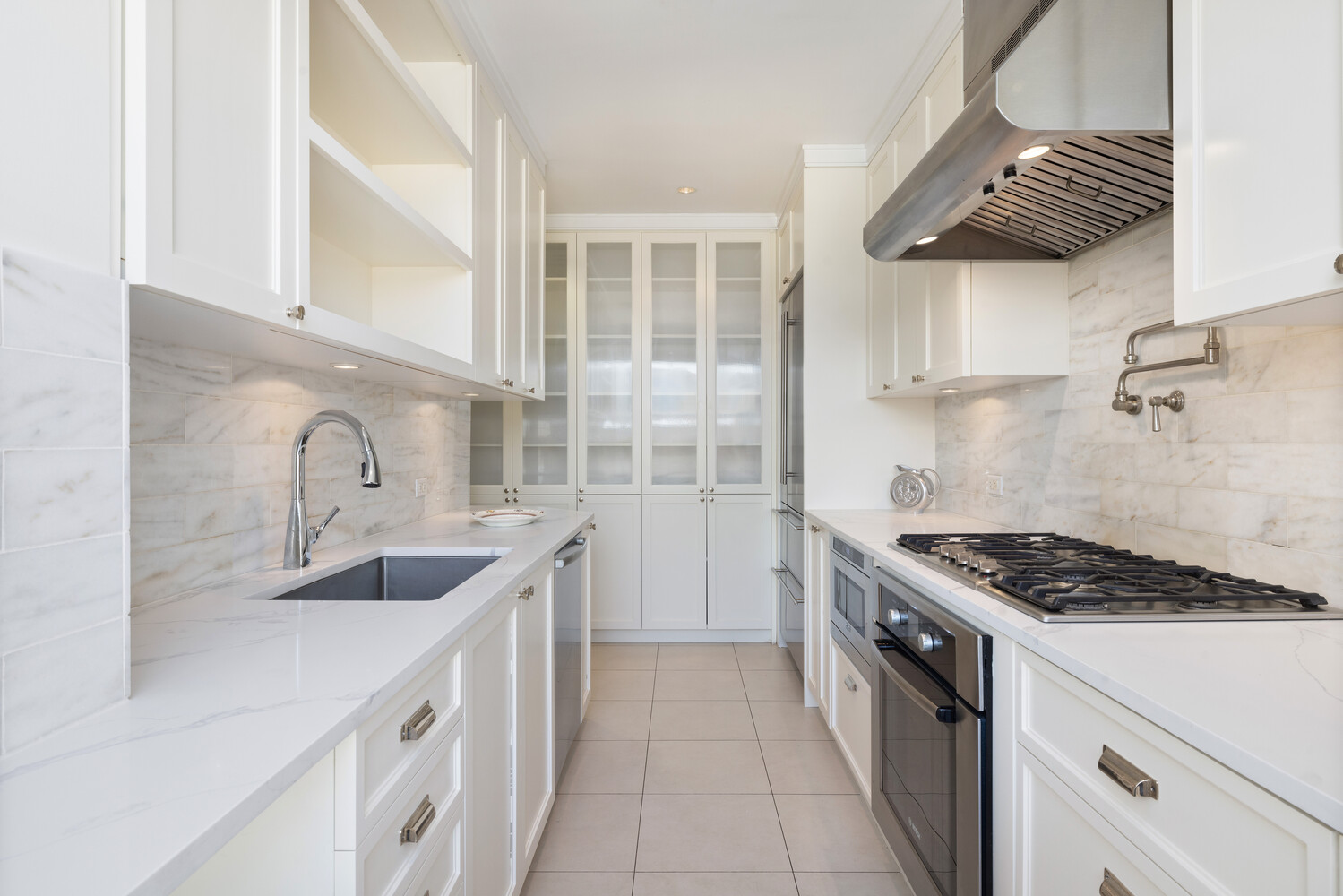 #13 photo, 845 W END Avenue, マンハッタン Upper West Side , NY 10025