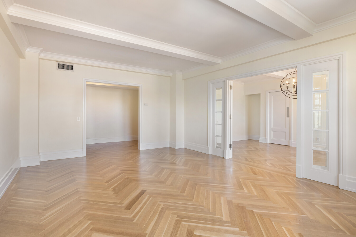 #3 photo, 845 W END Avenue, マンハッタン Upper West Side , NY 10025