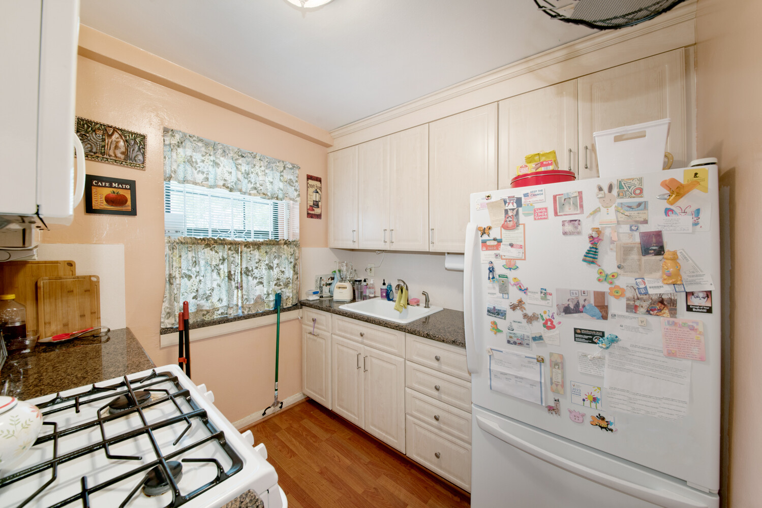 #4 photo, 144-32 78TH Avenue, クイーンズ区 Kew Gardens Hills , NY 11367