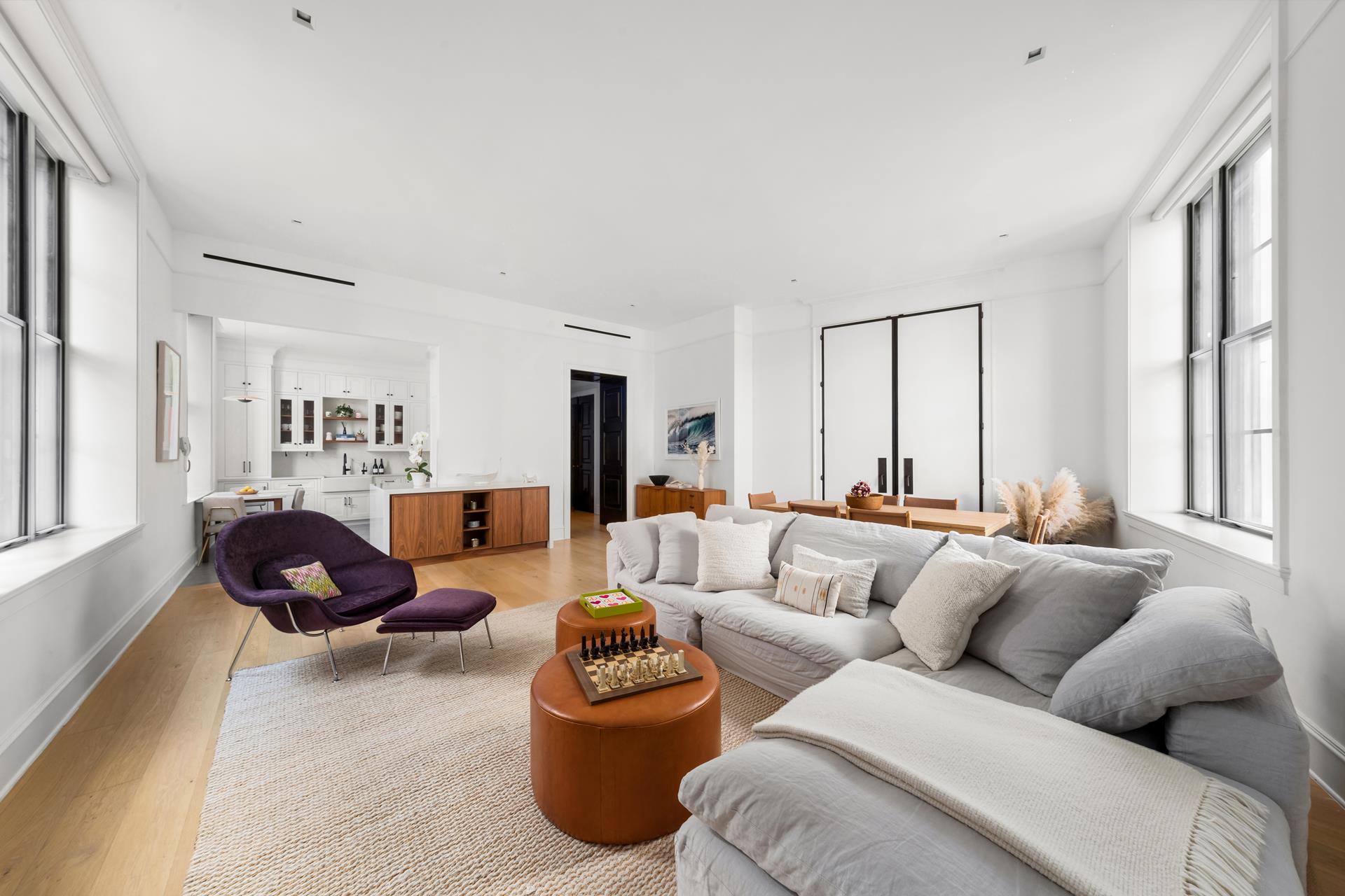 #1 photo, 2112 BROADWAY, Upper West Side , NY 10023