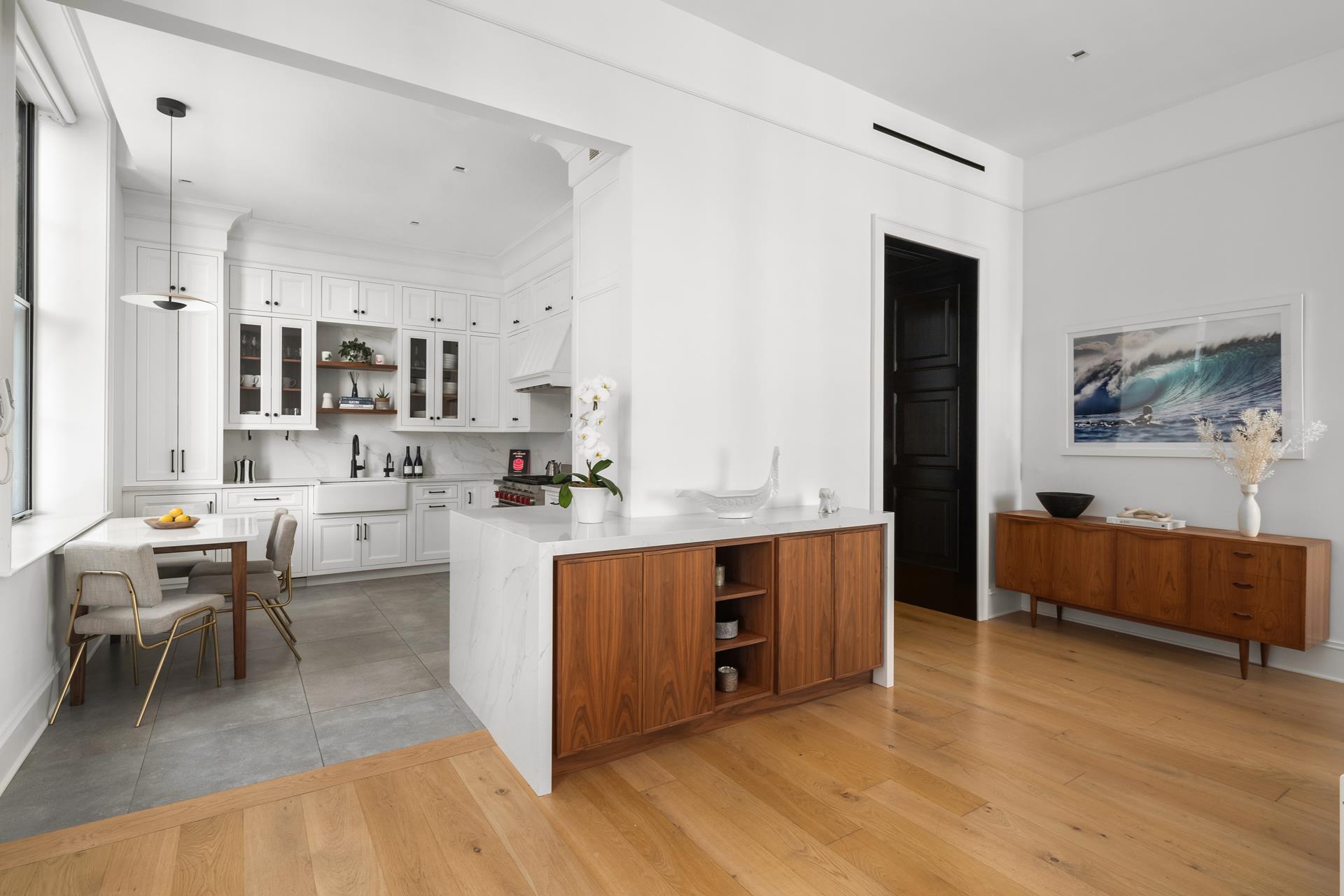 #6 photo, 2112 BROADWAY, Upper West Side , NY 10023