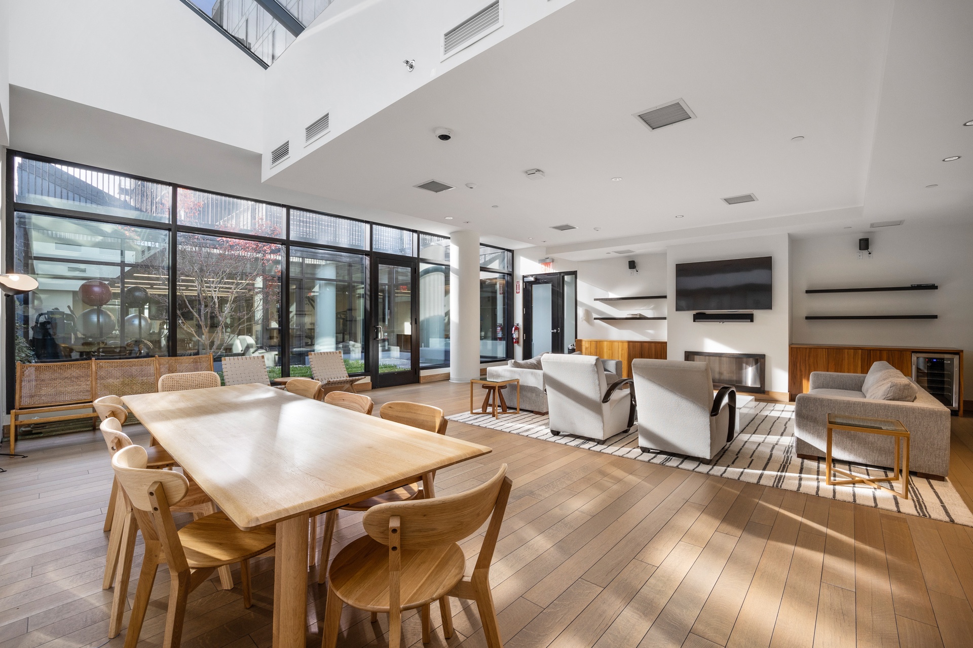 #14 photo, 21-30 44th Drive, クイーンズ区 Court Square , NY 11101